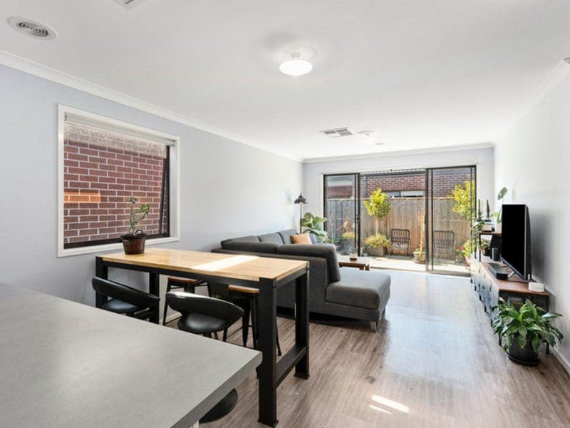 13 Albany Way,CHARLEMONT, Charlemont - Thumbnail 3
