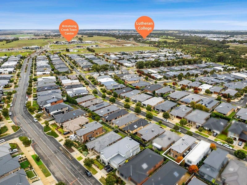 13 Golden Wattle Drive,MOUNT DUNEED, Mount Duneed - Thumbnail 3