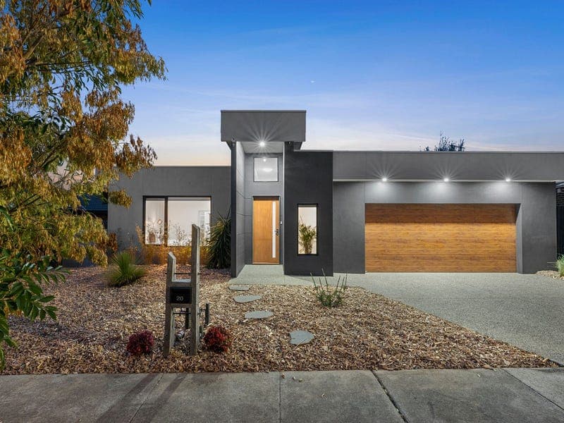 20 Sunshine Avenue, Armstrong Creek - Image 1