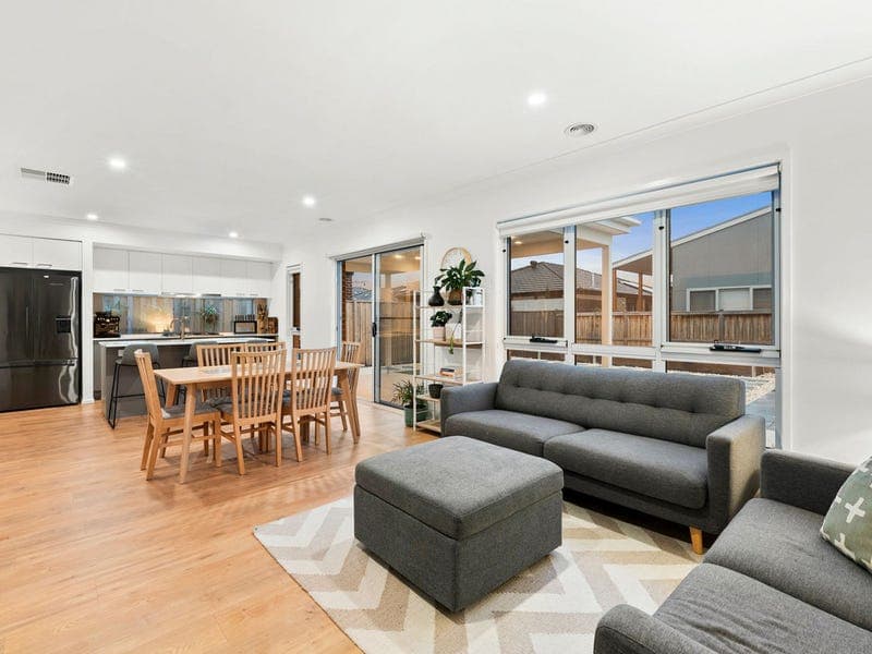 15 Everton Crescent, Charlemont - Thumbnail 5