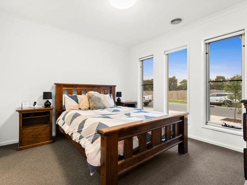 15 Everton Crescent, Charlemont - Thumbnail 8