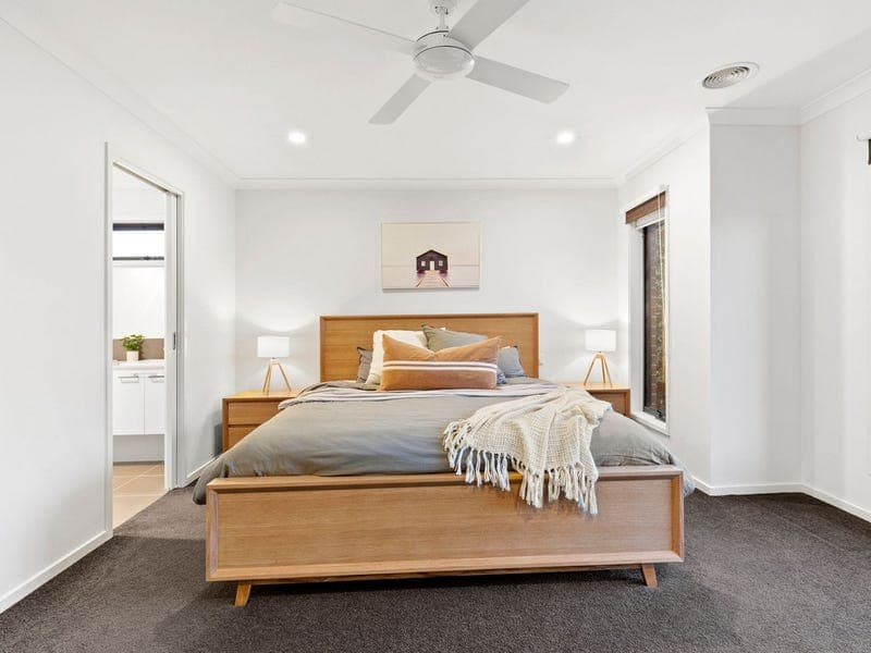 7 Sandvue Street,ARMSTRONG CREEK, Armstrong Creek - Thumbnail 8