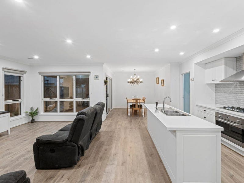 12 Languid Street, Armstrong Creek - Thumbnail 5