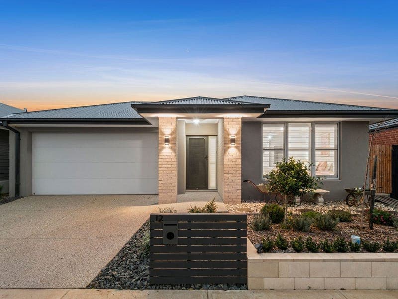 12 Languid Street, Armstrong Creek - Image 1