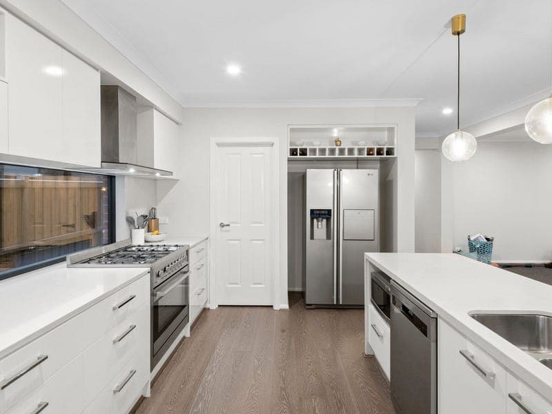 11 Limestone Street,CHARLEMONT, Charlemont - Thumbnail 4