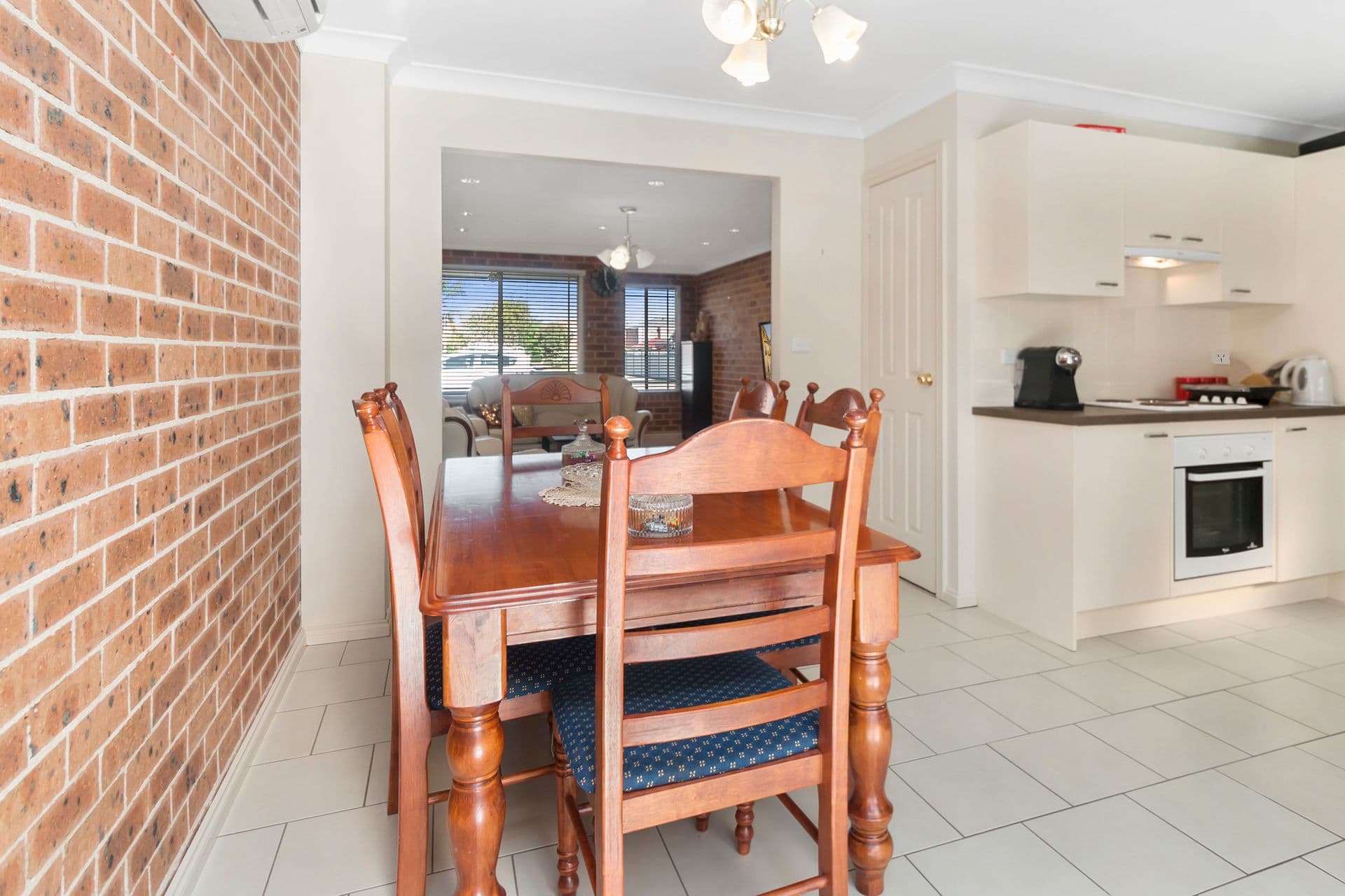 15 Pegasus Avenue, Hinchinbrook, NSW, 2168, Hinchinbrook - Thumbnail 3