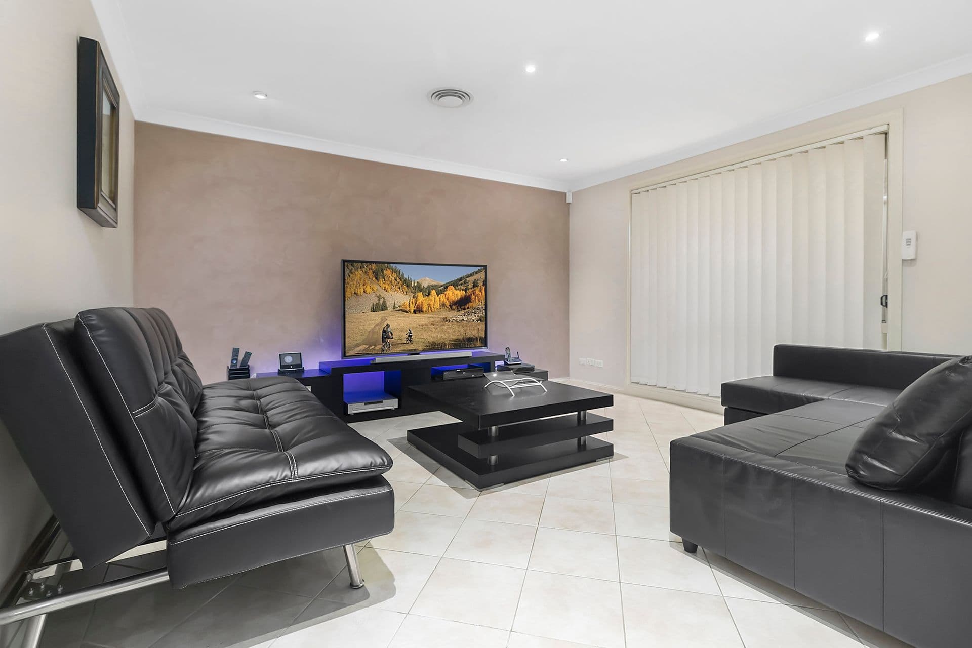 26 Idriess Place, Edensor Park, NSW, 2176, Edensor Park - Thumbnail 5