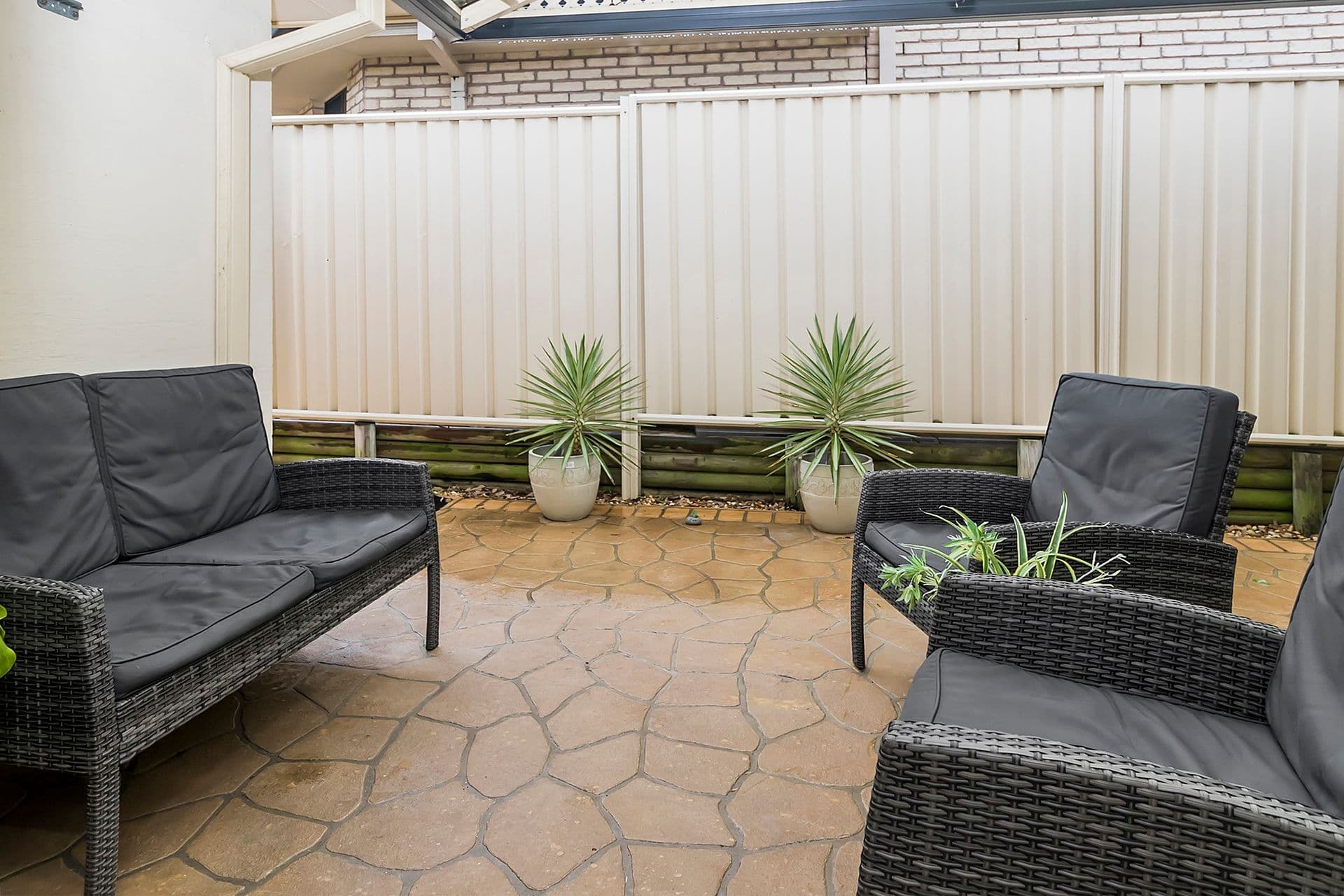 26 Idriess Place, Edensor Park, NSW, 2176, Edensor Park - Thumbnail 8