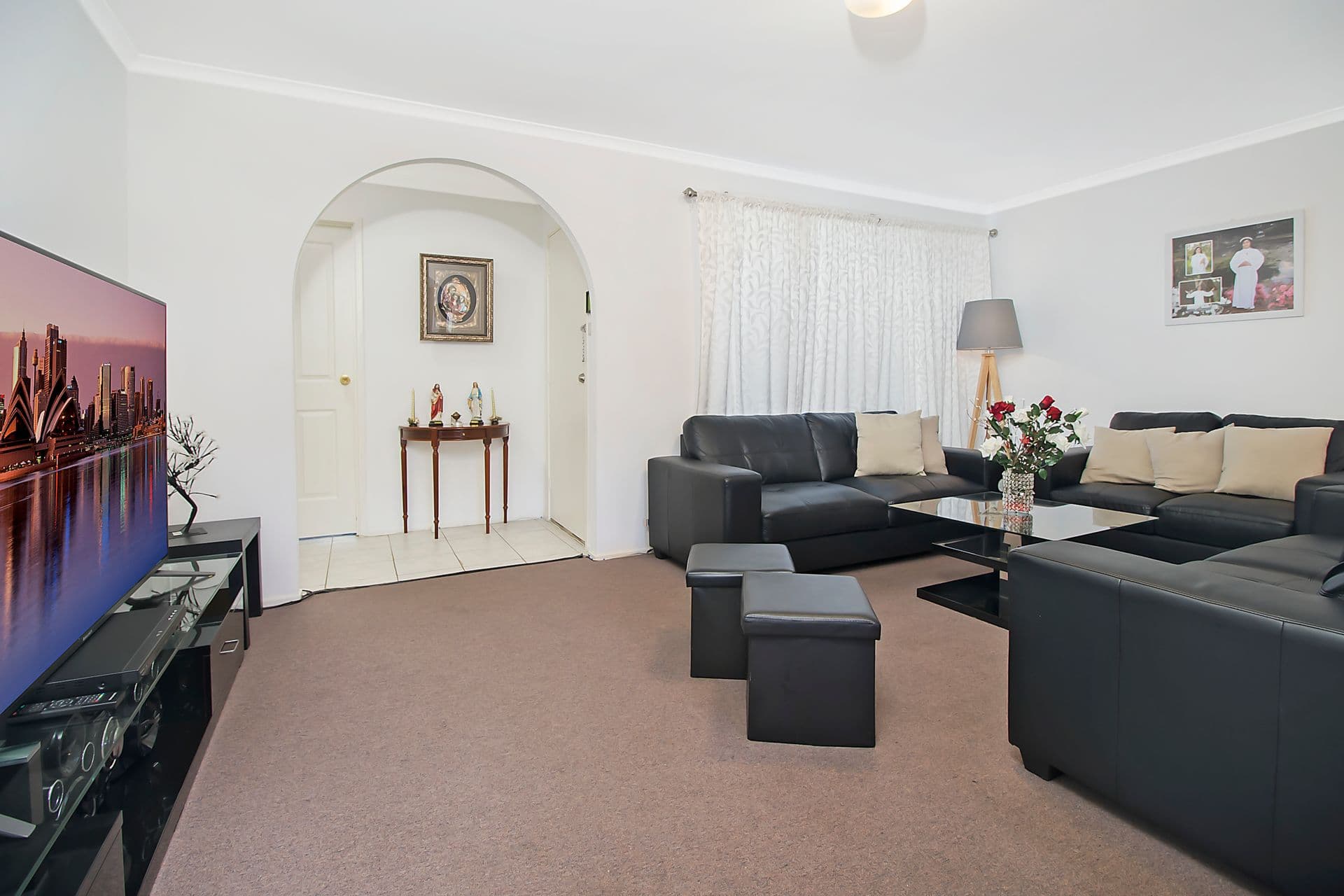 4 Franklin Place, Bossley Park, NSW, 2176, Bossley Park - Thumbnail 2