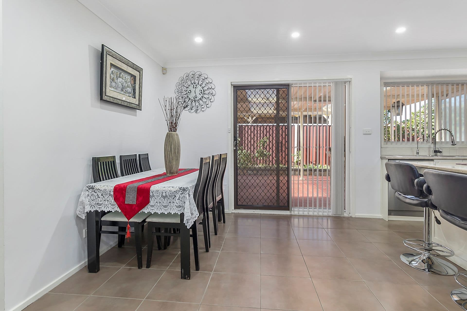 1 Cave Close, Green Valley, NSW, 2168, Green Valley - Thumbnail 3