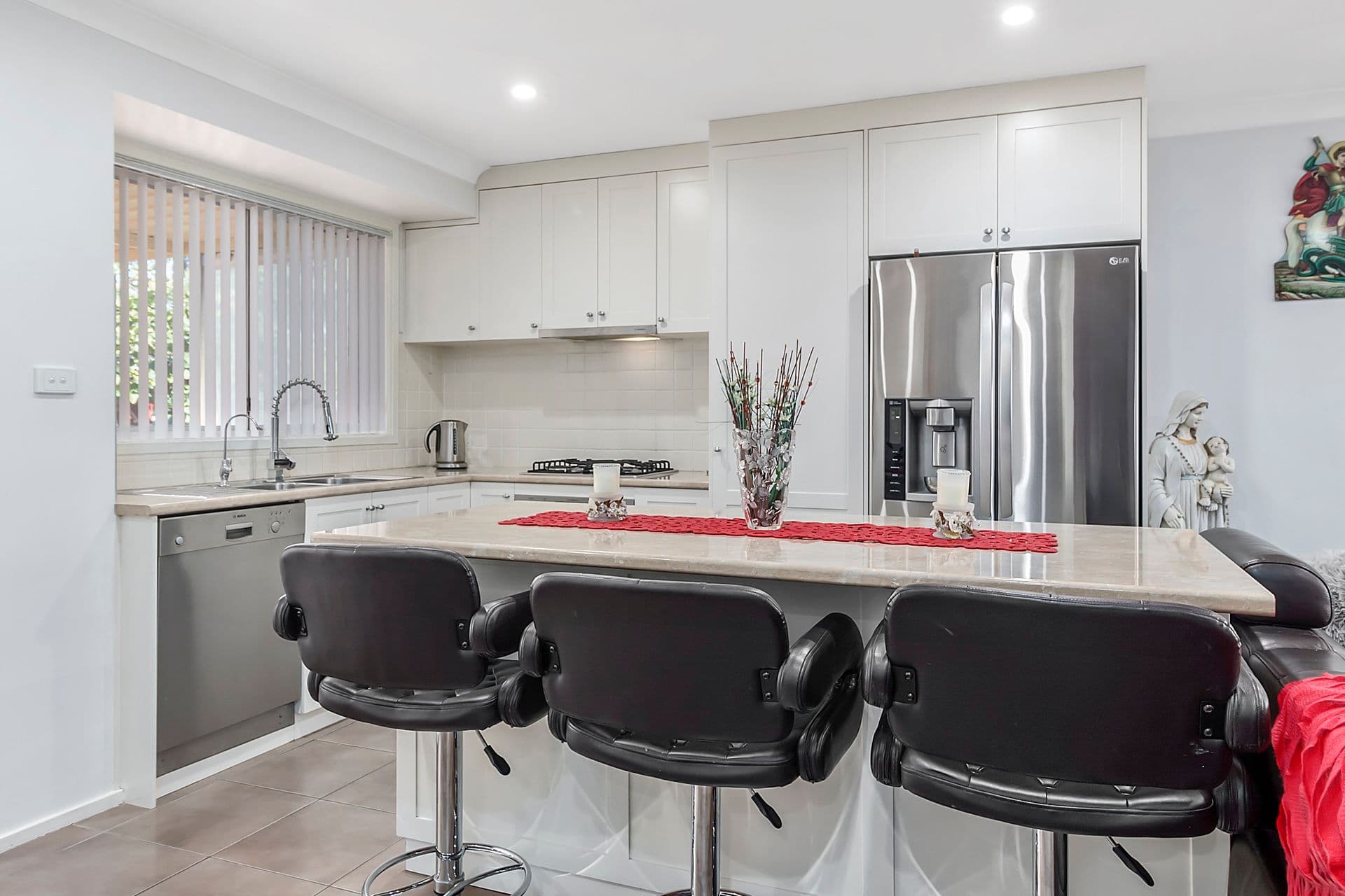 1 Cave Close, Green Valley, NSW, 2168, Green Valley - Thumbnail 4