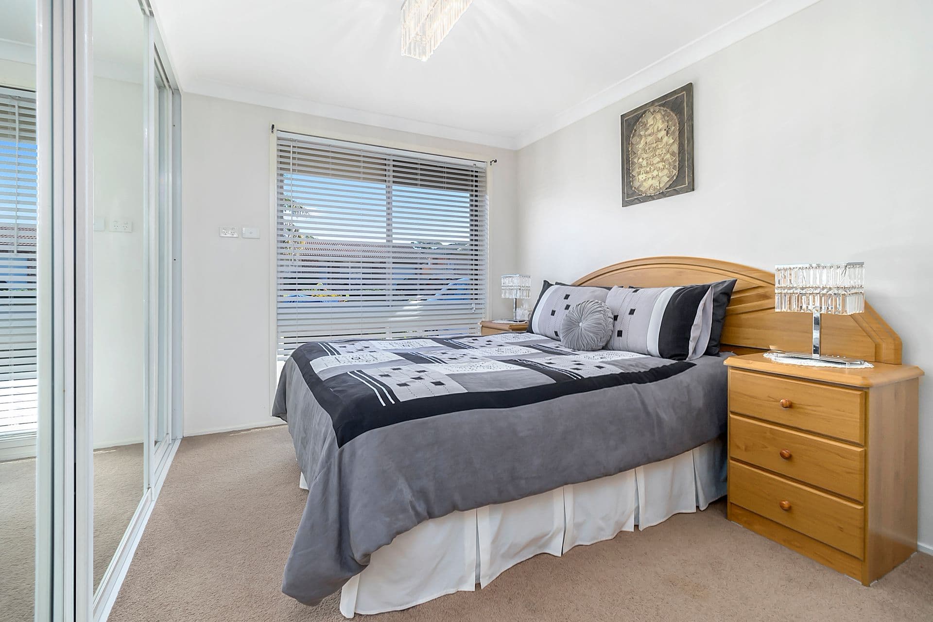 1 Cave Close, Green Valley, NSW, 2168, Green Valley - Thumbnail 5