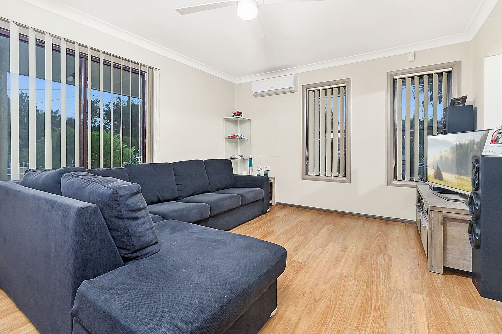 120 Willan Drive, Cartwright, NSW, 2168, Cartwright - Thumbnail 2