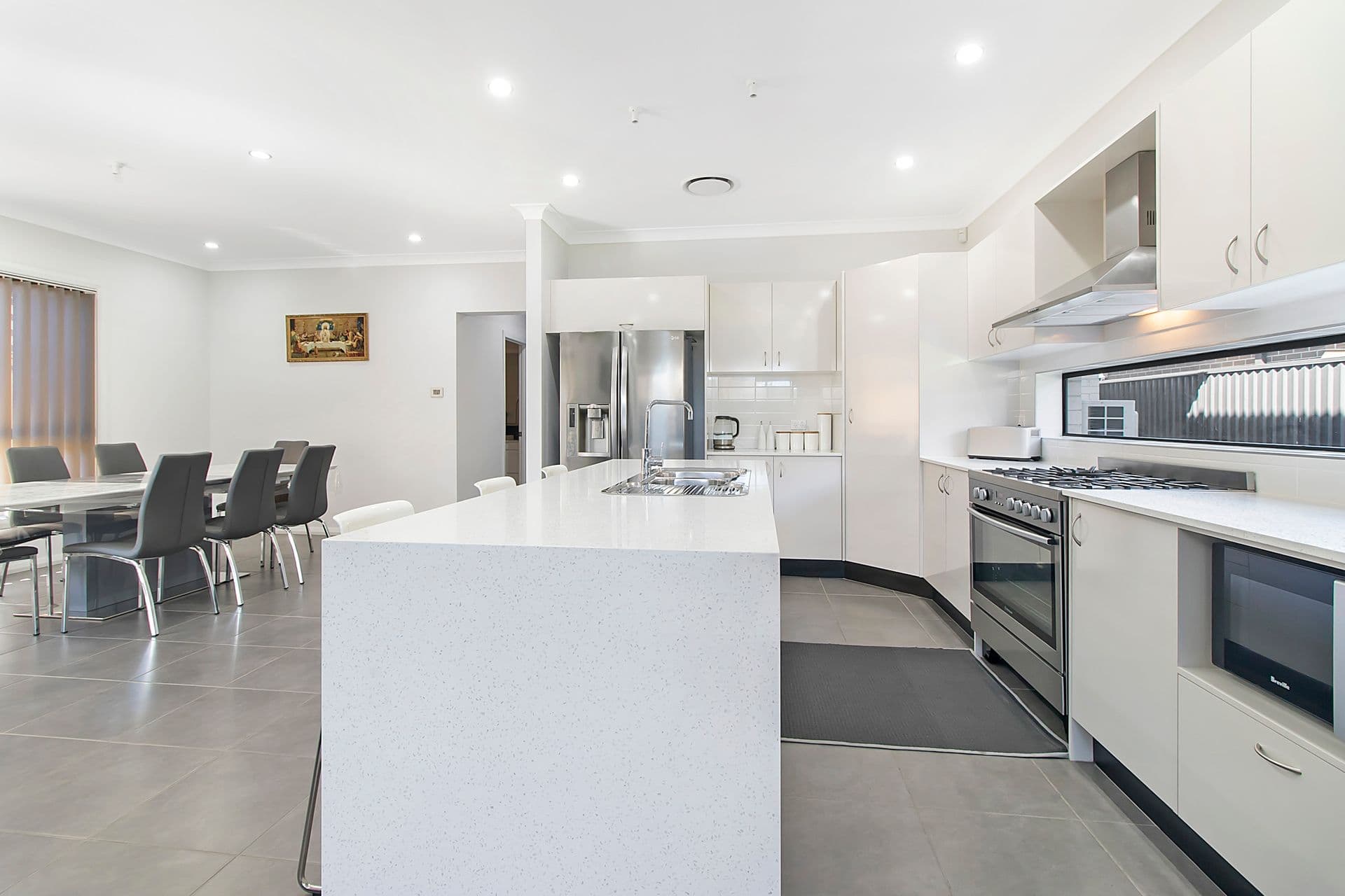 41 Macksville Street, Carnes Hill, NSW, 2171, Carnes Hill - Thumbnail 5