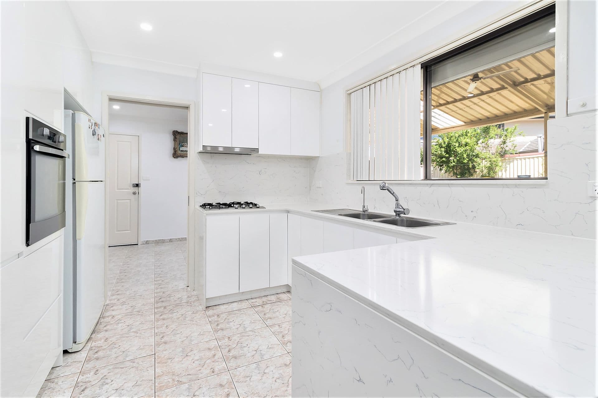 7 Boronia Road, Bossley Park, NSW, 2176, Bossley Park - Thumbnail 3