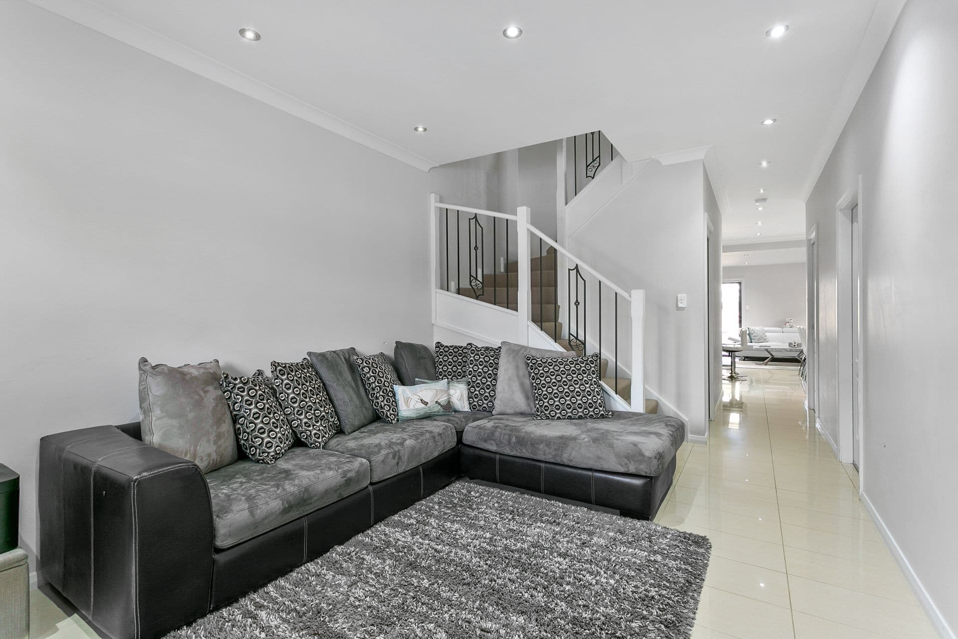 43 Alexander Street, Smithfield, NSW, 2164, Smithfield - Thumbnail 2