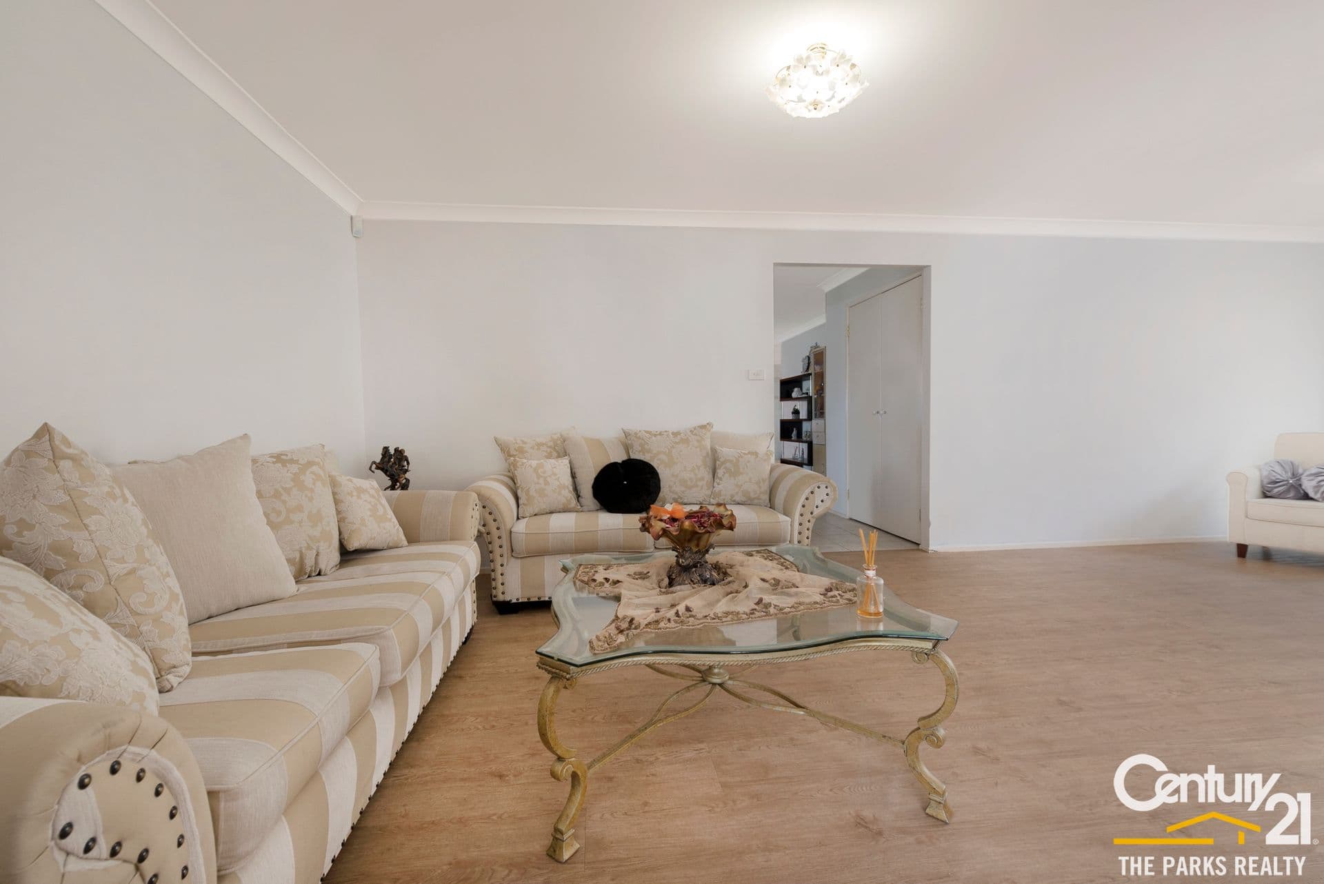 20 Hobler Avenue, West Hoxton, NSW, 2171, West Hoxton - Thumbnail 7