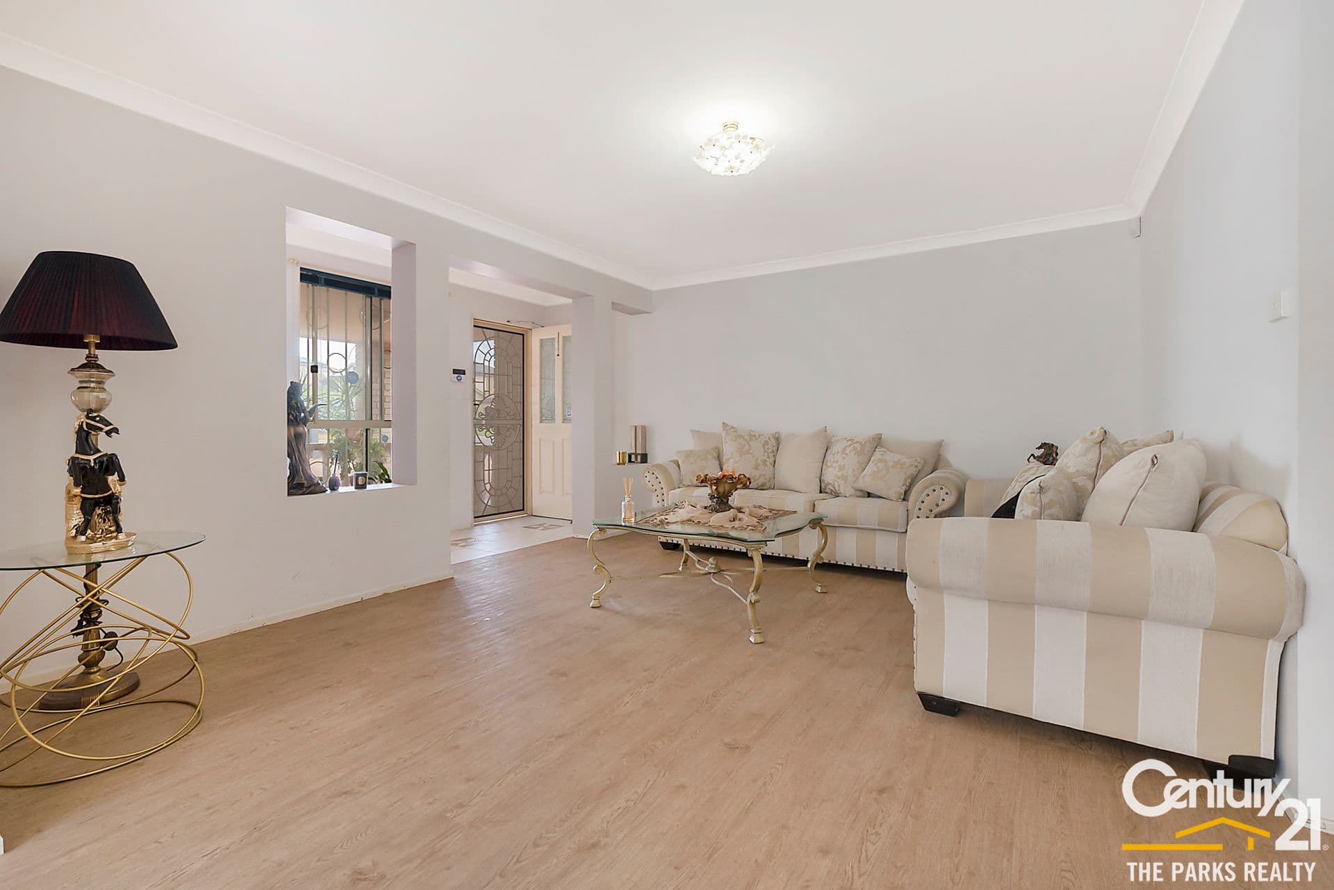 20 Hobler Avenue, West Hoxton, NSW, 2171, West Hoxton - Thumbnail 2