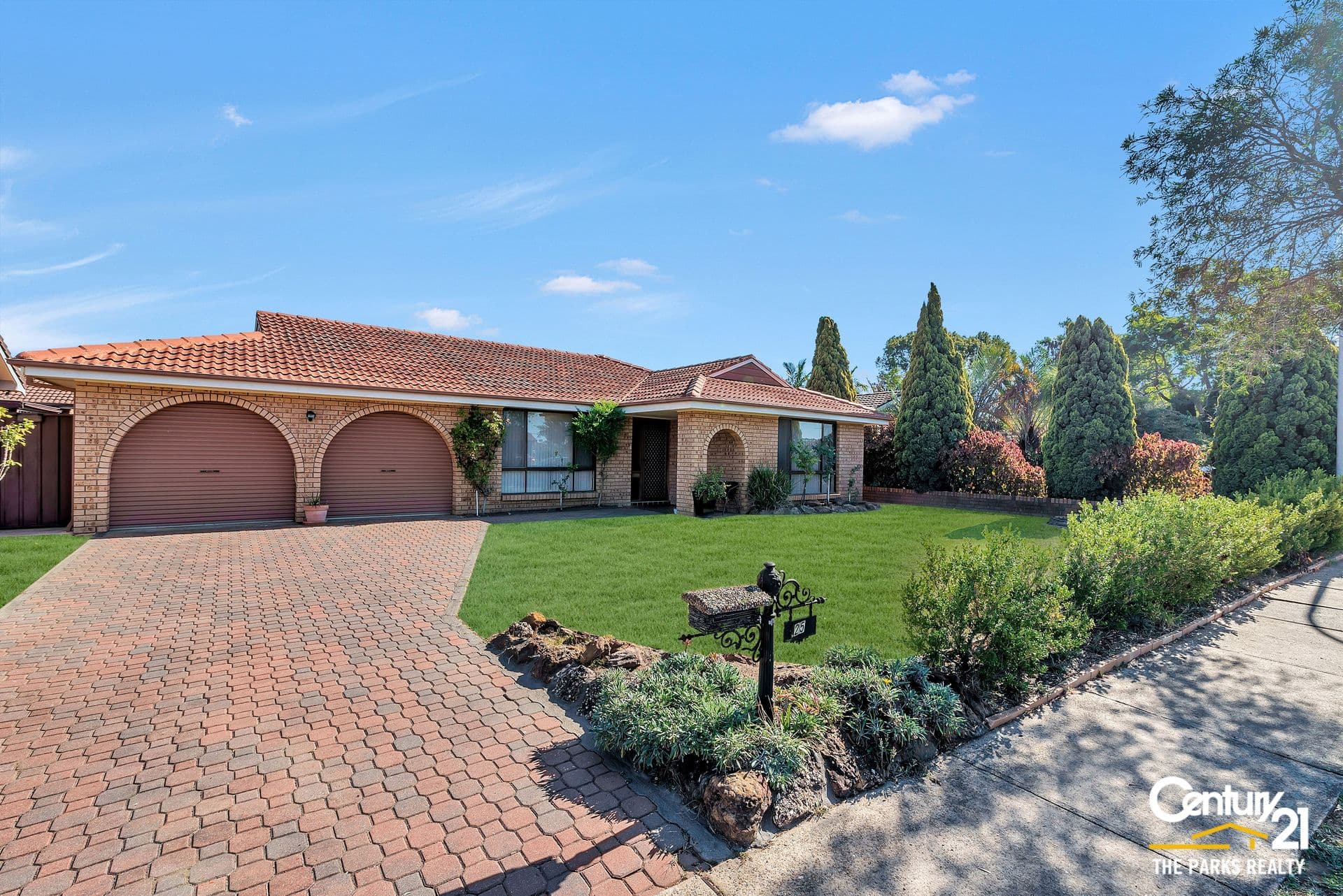 25 Banbury Crescent, Chipping Norton, NSW, 2170, Chipping Norton - Image 1
