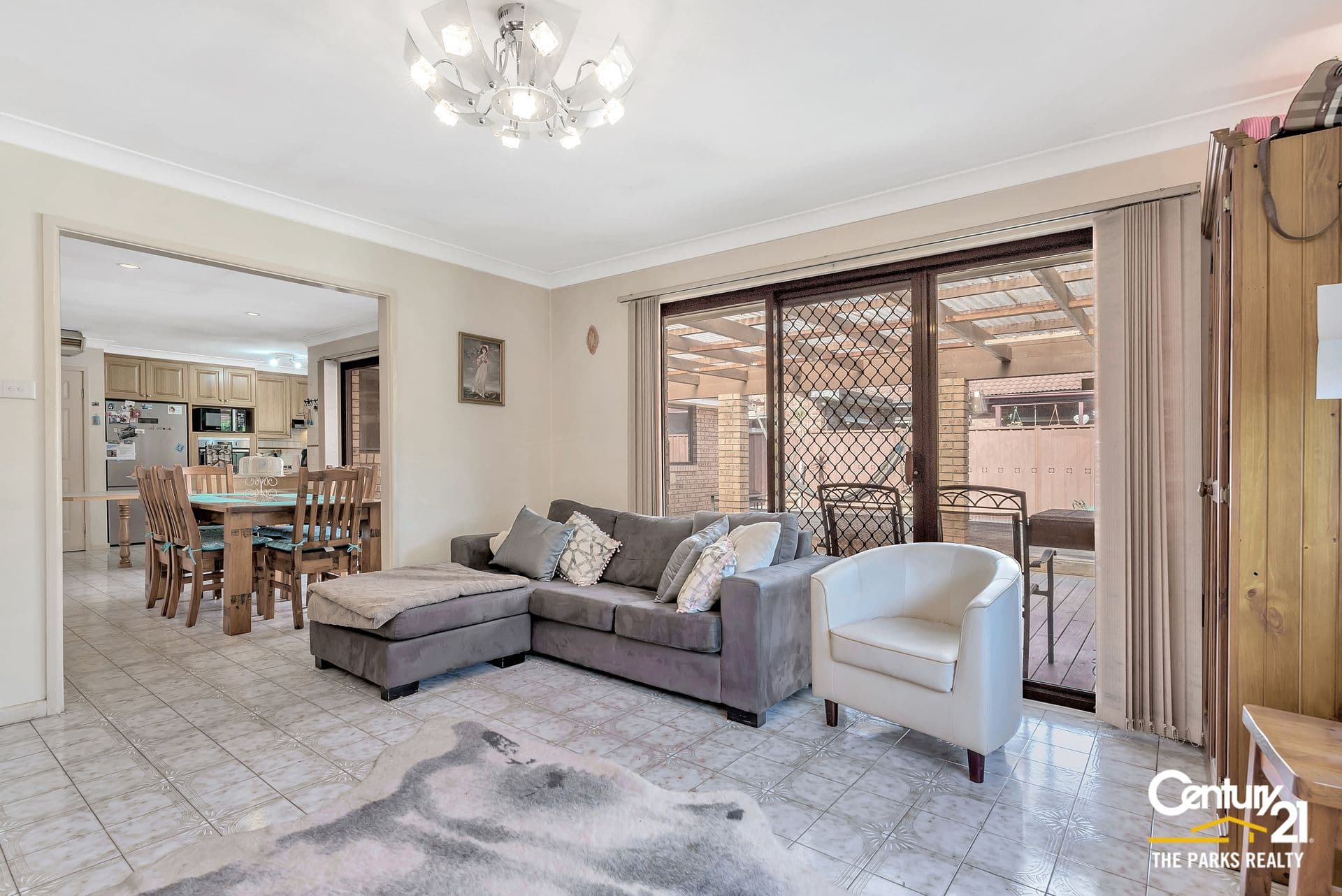 25 Banbury Crescent, Chipping Norton, NSW, 2170, Chipping Norton - Thumbnail 5