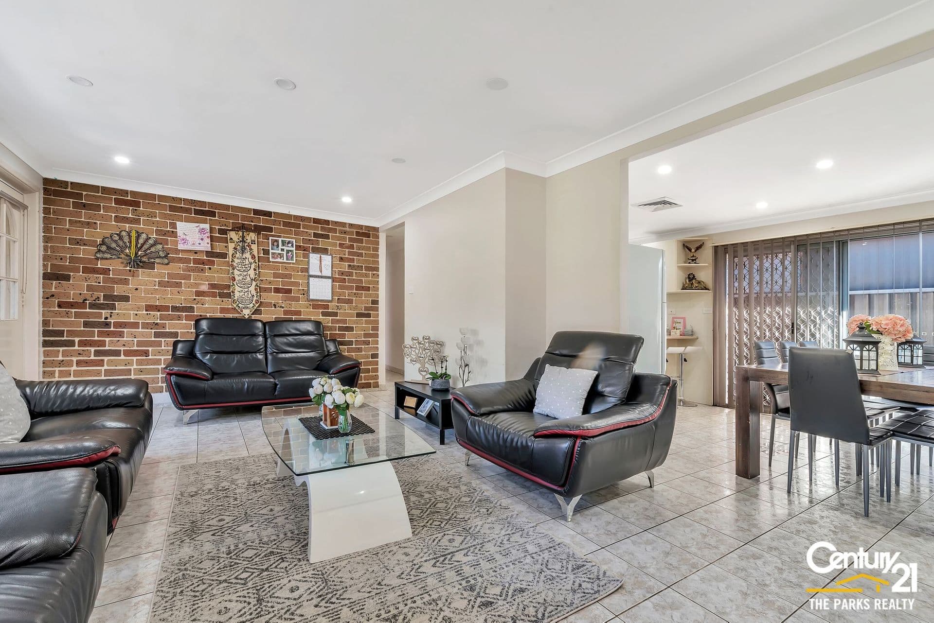 35 Bossley Road, Bossley Park, NSW, 2176, Bossley Park - Thumbnail 3