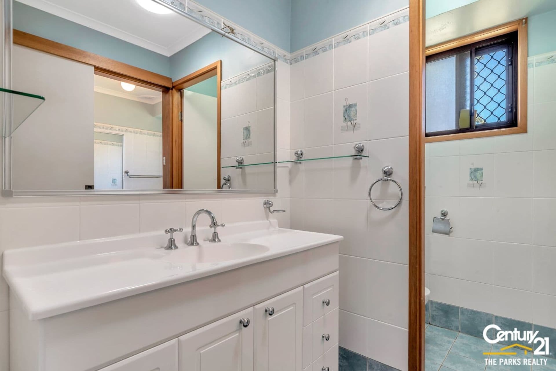 16 Bougainville Avenue, Bossley Park, NSW, 2176, Bossley Park - Thumbnail 4