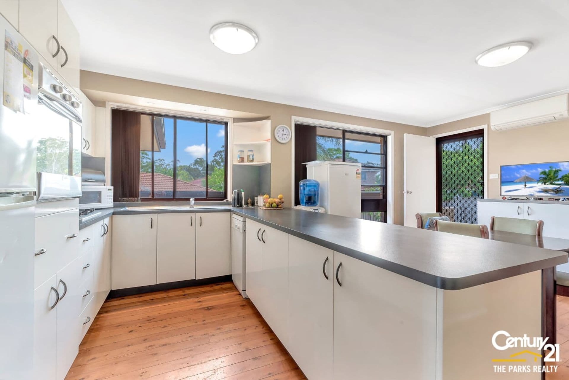 5 Ash Close, Bossley Park, NSW, 2176, Bossley Park - Thumbnail 4