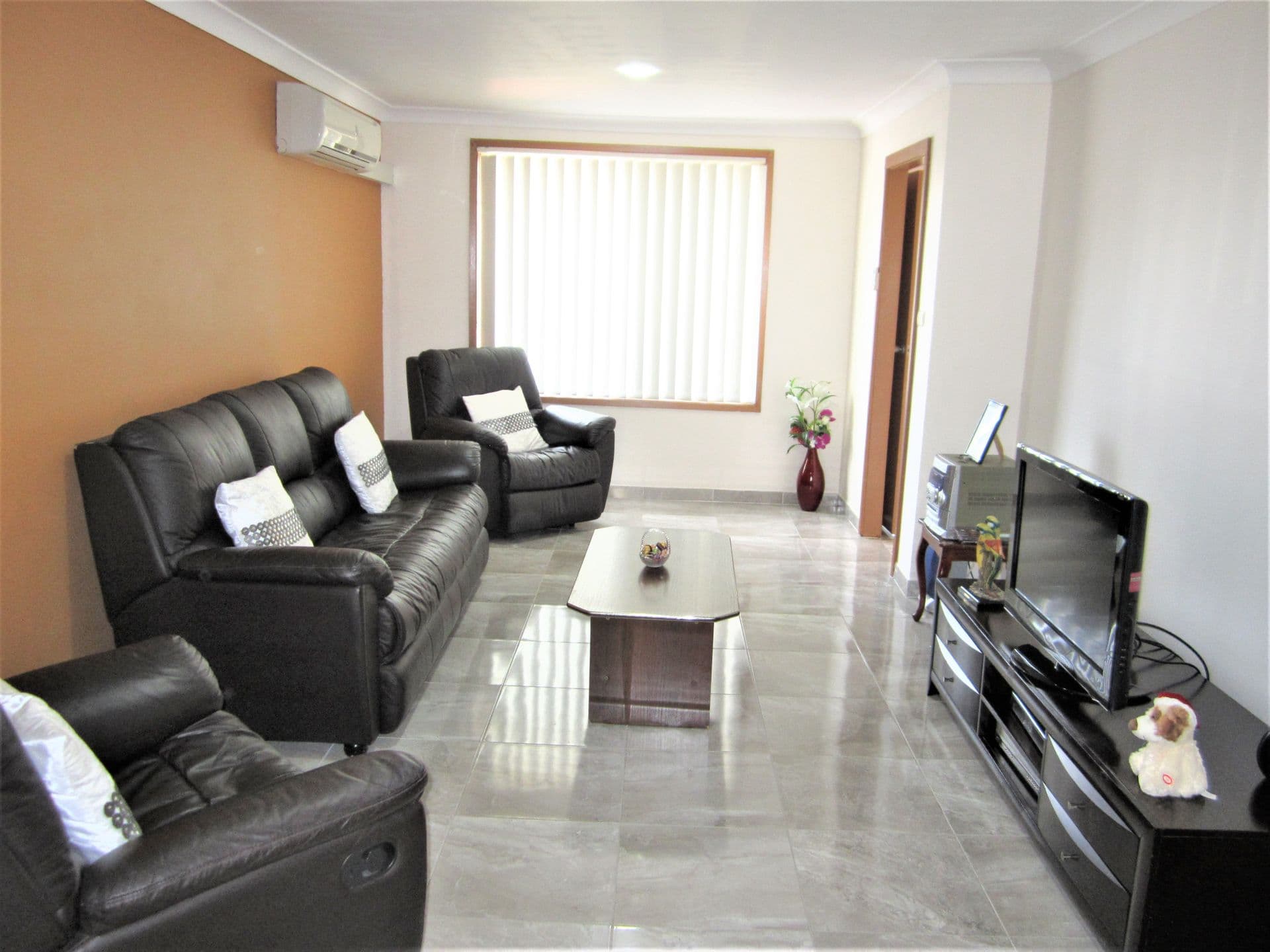 89 Mimosa Road, Bossley Park, NSW, 2176, Bossley Park - Thumbnail 2