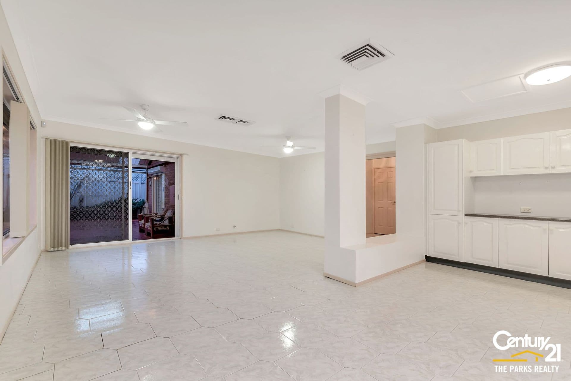 19 Martens Place, Abbotsbury, NSW, 2176, Abbotsbury - Thumbnail 6