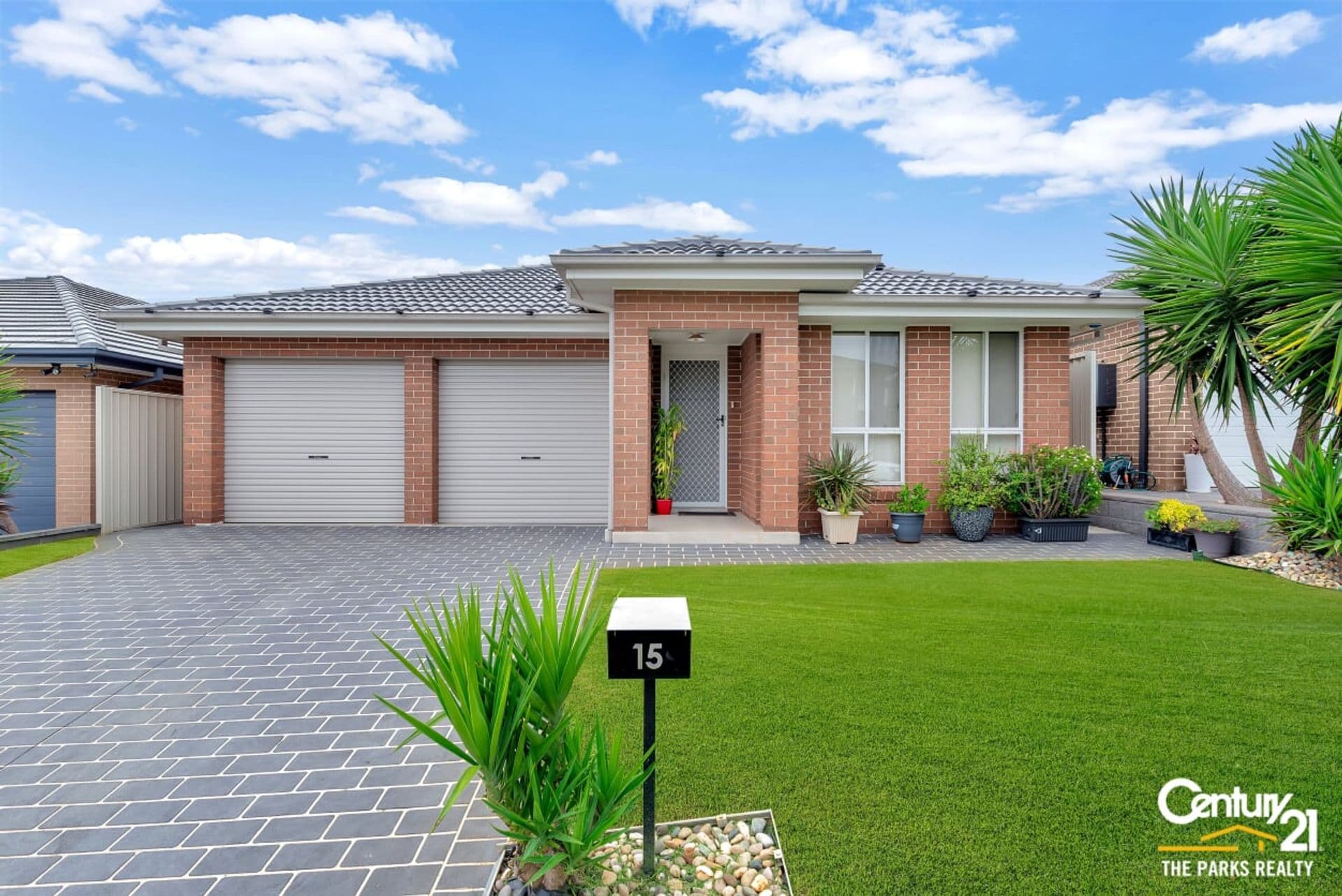 15  Mcmasters Avenue, Middleton Grange, NSW, 2171, Middleton Grange - Image 1