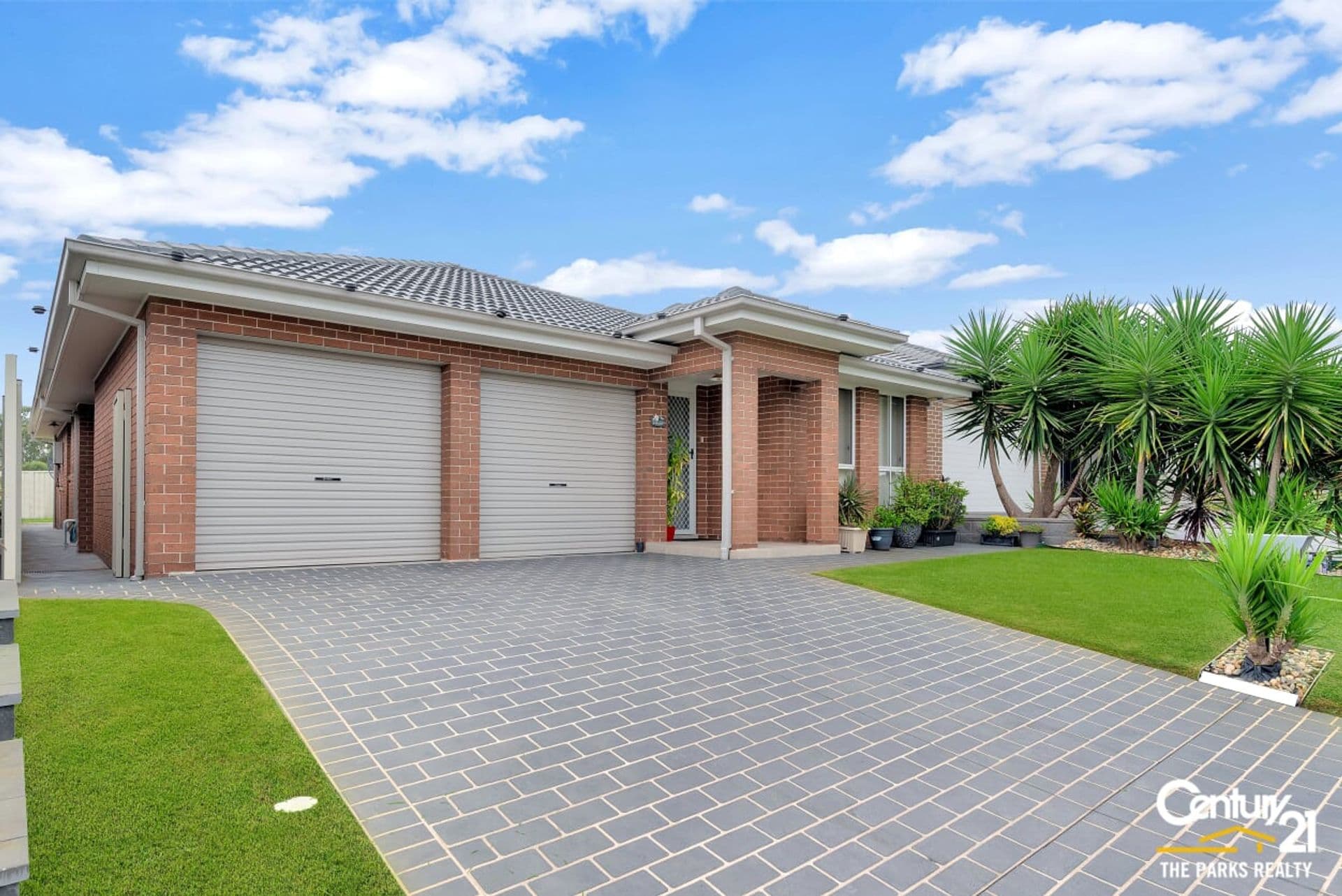 15  Mcmasters Avenue, Middleton Grange, NSW, 2171, Middleton Grange - Thumbnail 2