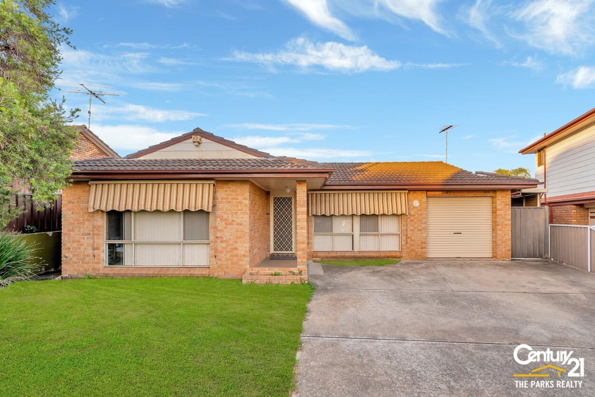 15 Haslewood Place, Hinchinbrook, NSW, 2168, Hinchinbrook - Image 1