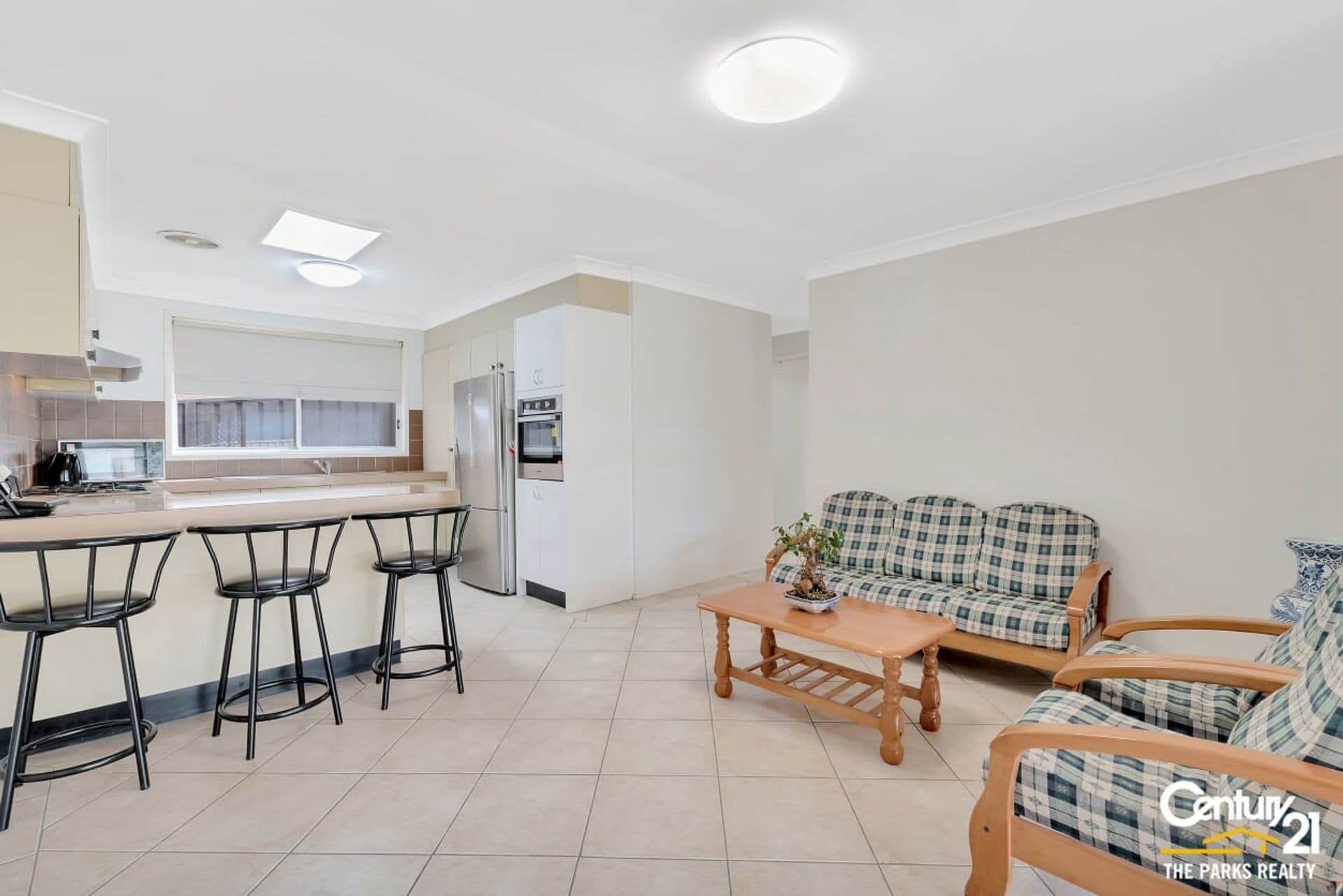 39 Glen Logan Road, Bossley Park, NSW, 2176, Bossley Park - Thumbnail 3