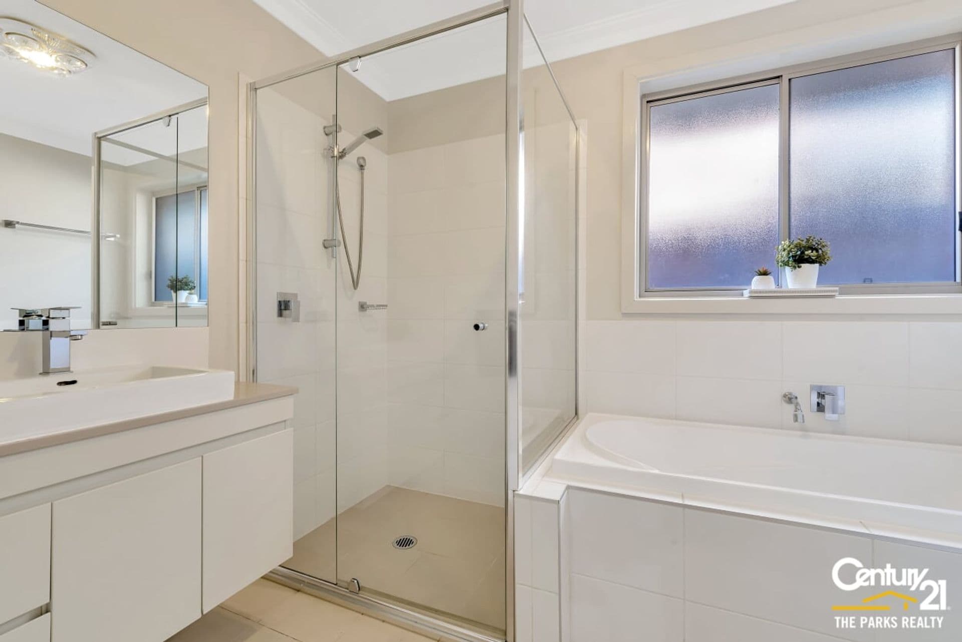 30 Rosedale Circuit, Carnes Hill, NSW, 2171, Carnes Hill - Thumbnail 5