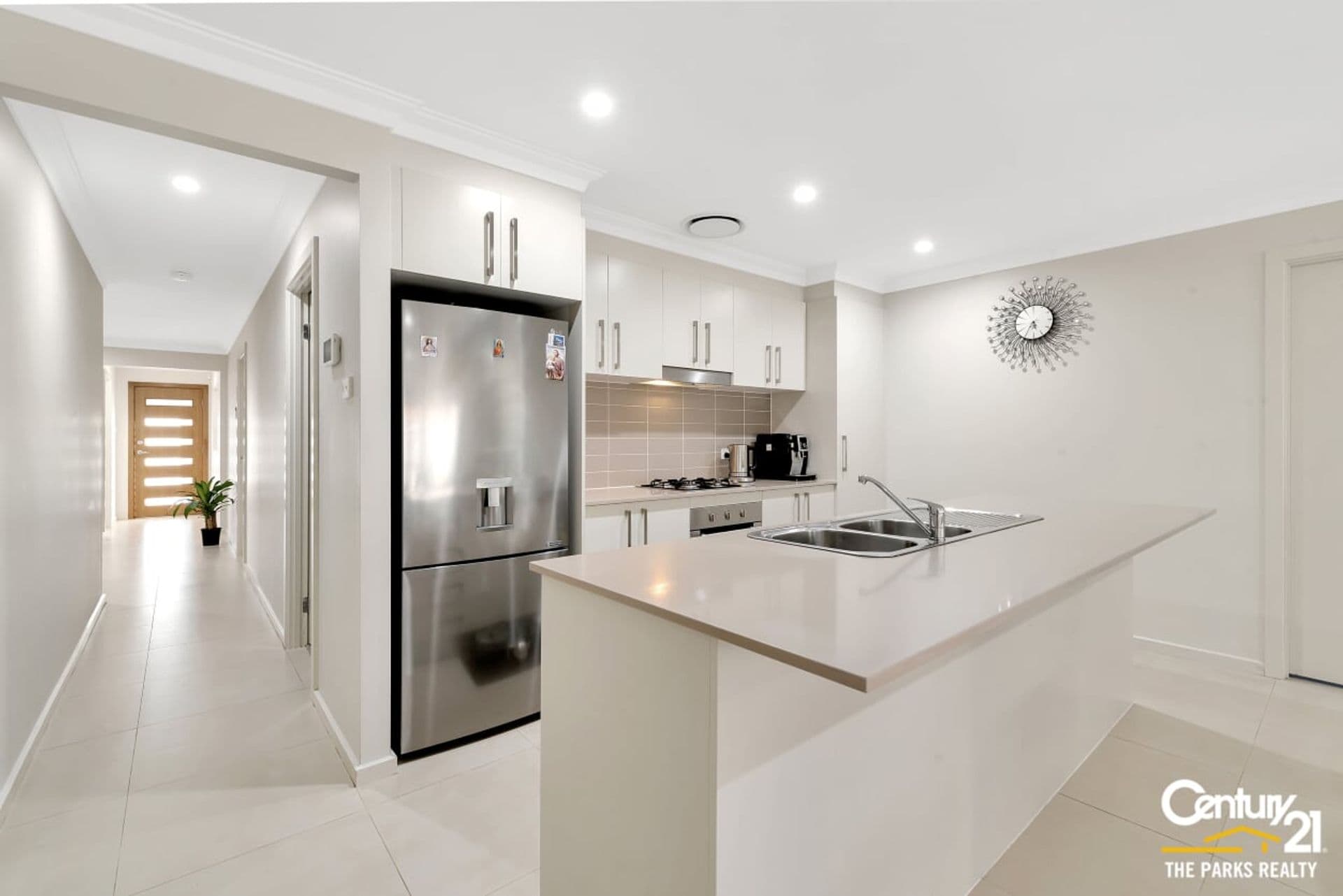 30 Rosedale Circuit, Carnes Hill, NSW, 2171, Carnes Hill - Thumbnail 3