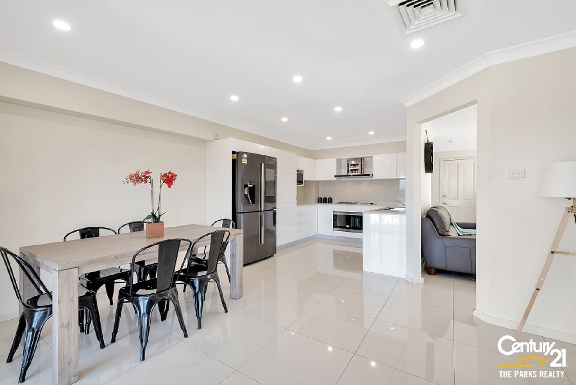 1/19 Davina Crescent, Cecil Hills, NSW, 2171, Cecil Hills - Thumbnail 3
