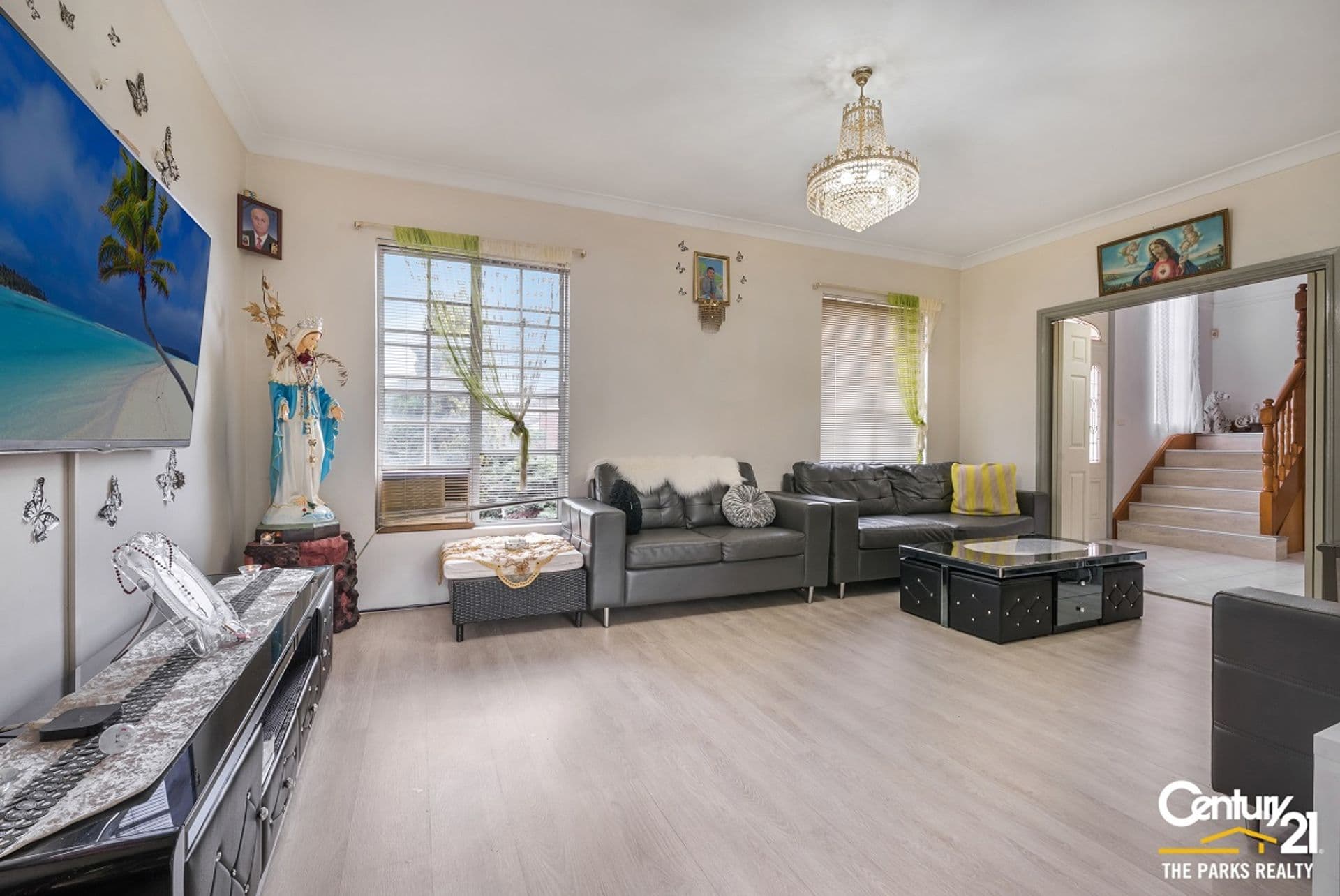 83 Tallowood Cr, Bossley Park, NSW, 2176, Bossley Park - Thumbnail 2