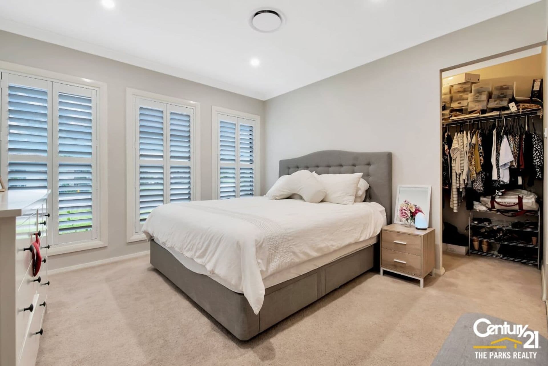10 Gardiner Crescent, Elderslie, NSW, 2570, Elderslie - Thumbnail 5