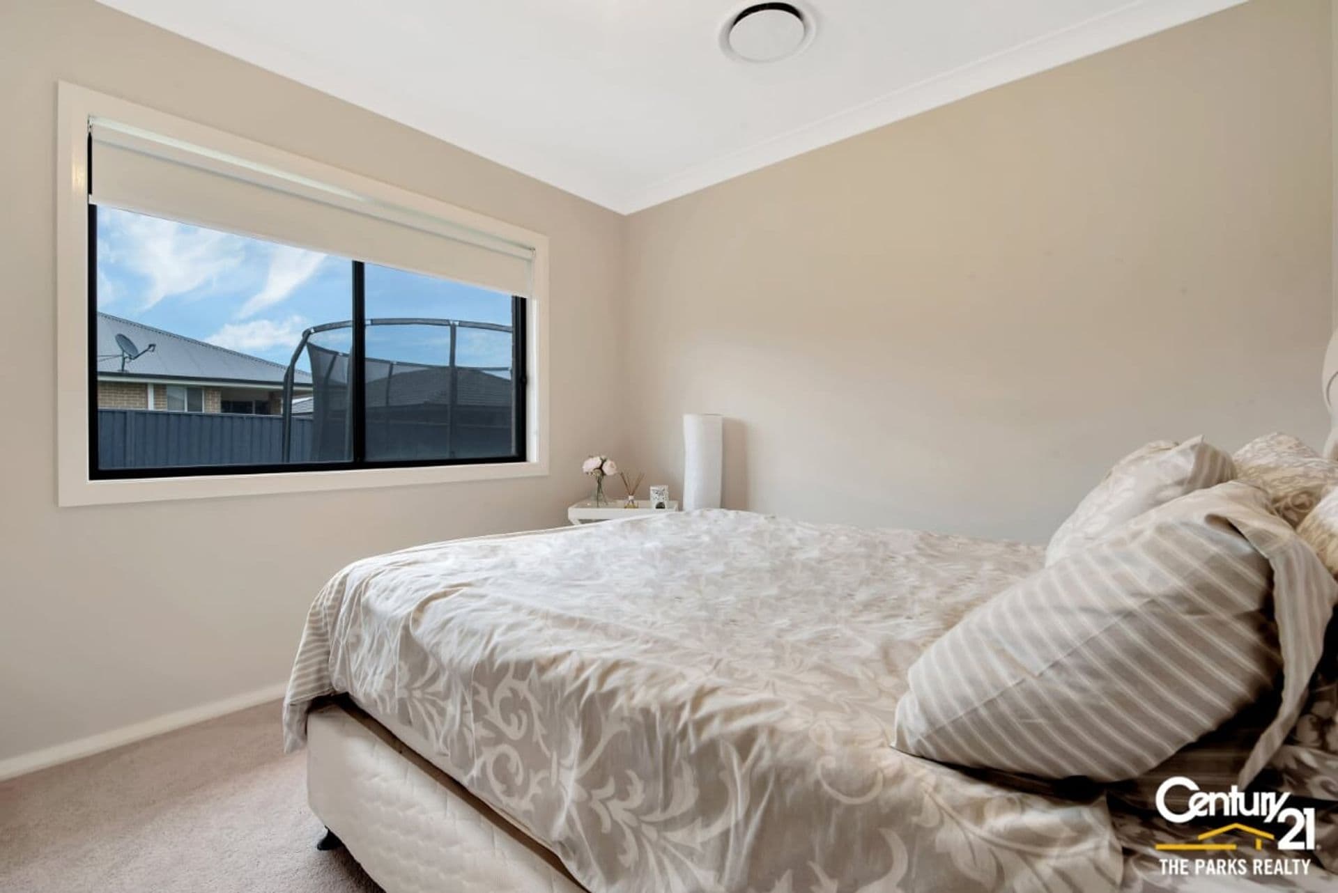 10 Gardiner Crescent, Elderslie, NSW, 2570, Elderslie - Thumbnail 7