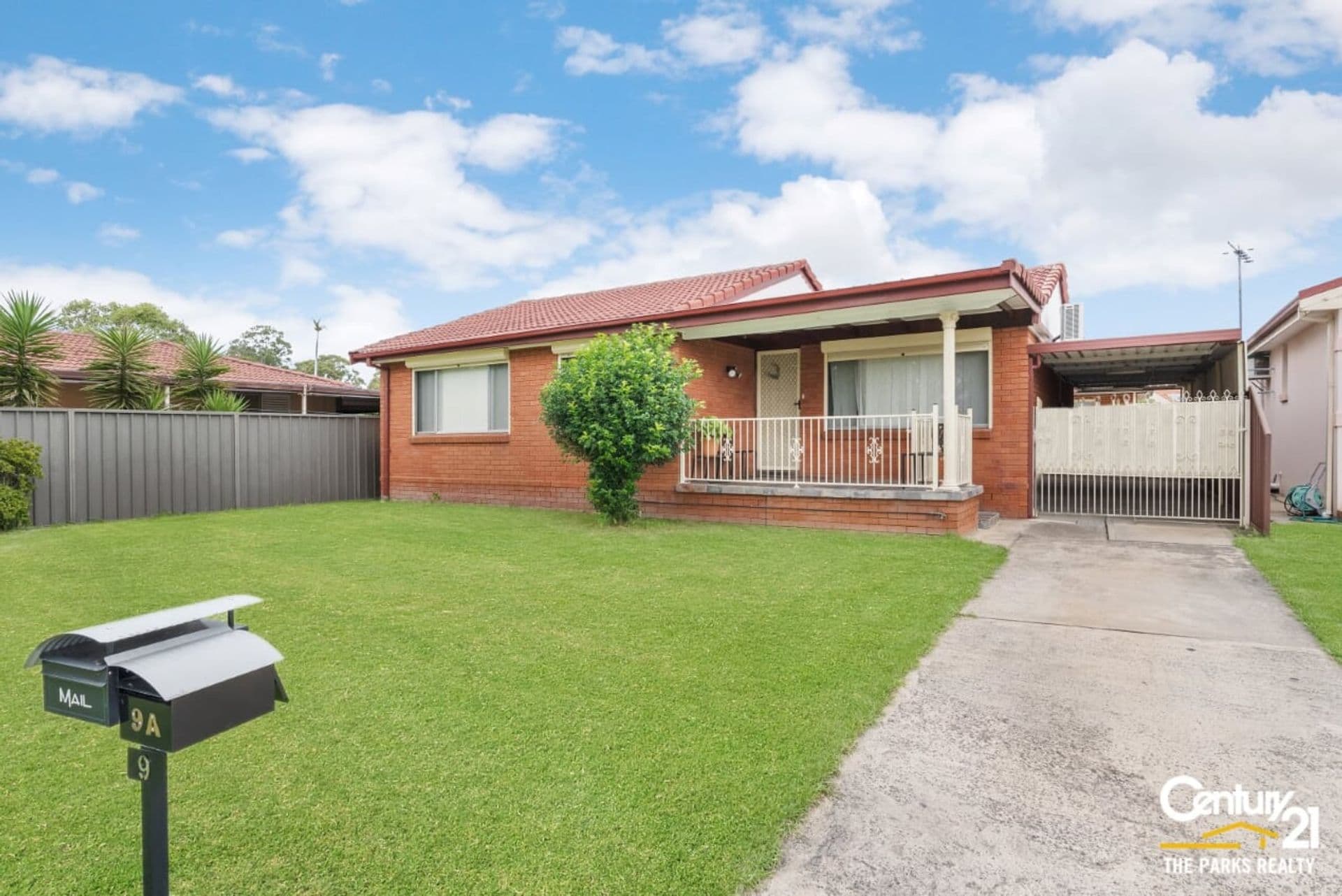9 Marsden Close, Bossley Park, NSW, 2176, Bossley Park - Image 1