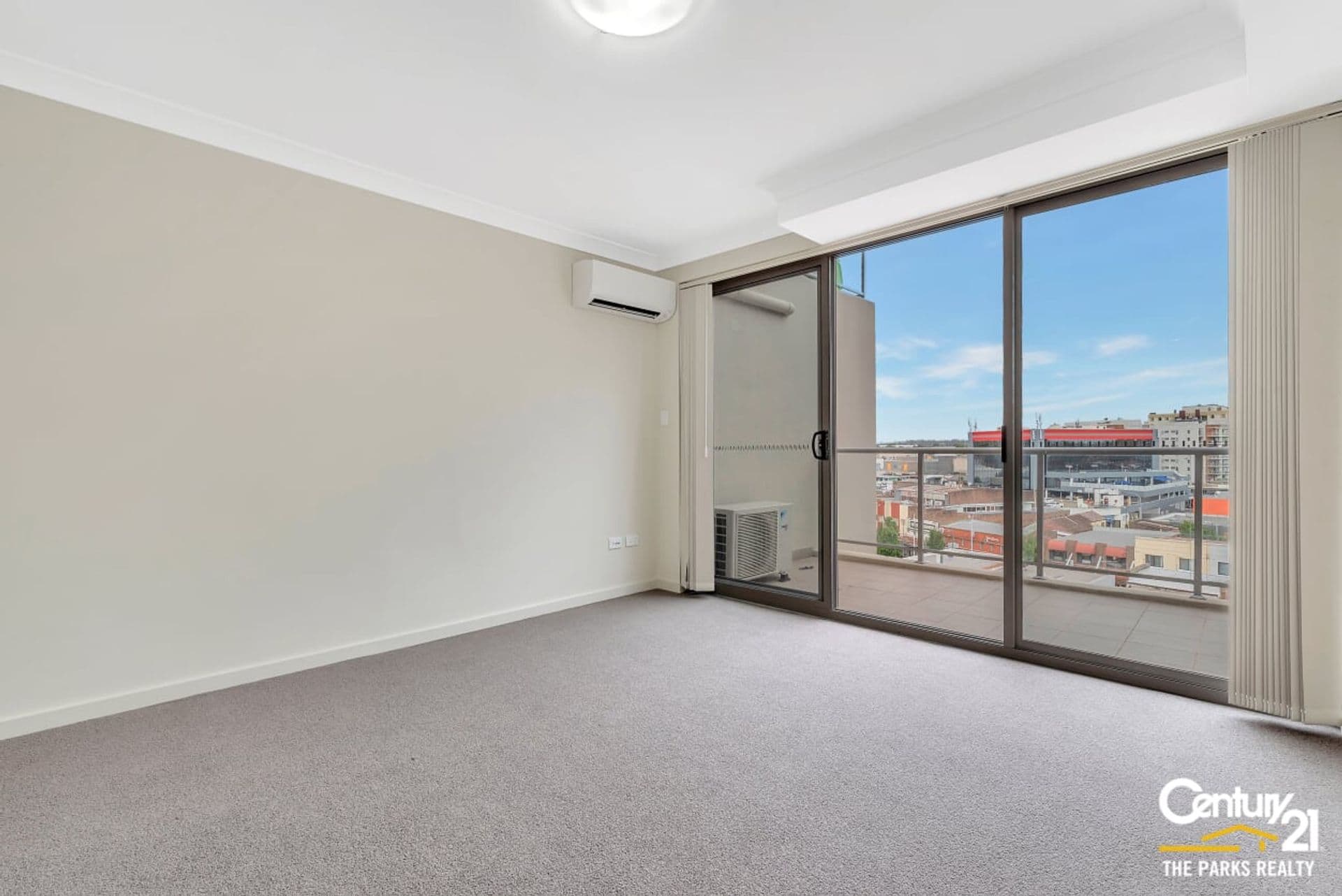 435 The Crescent, Fairfield, NSW, 2165, Fairfield - Thumbnail 4