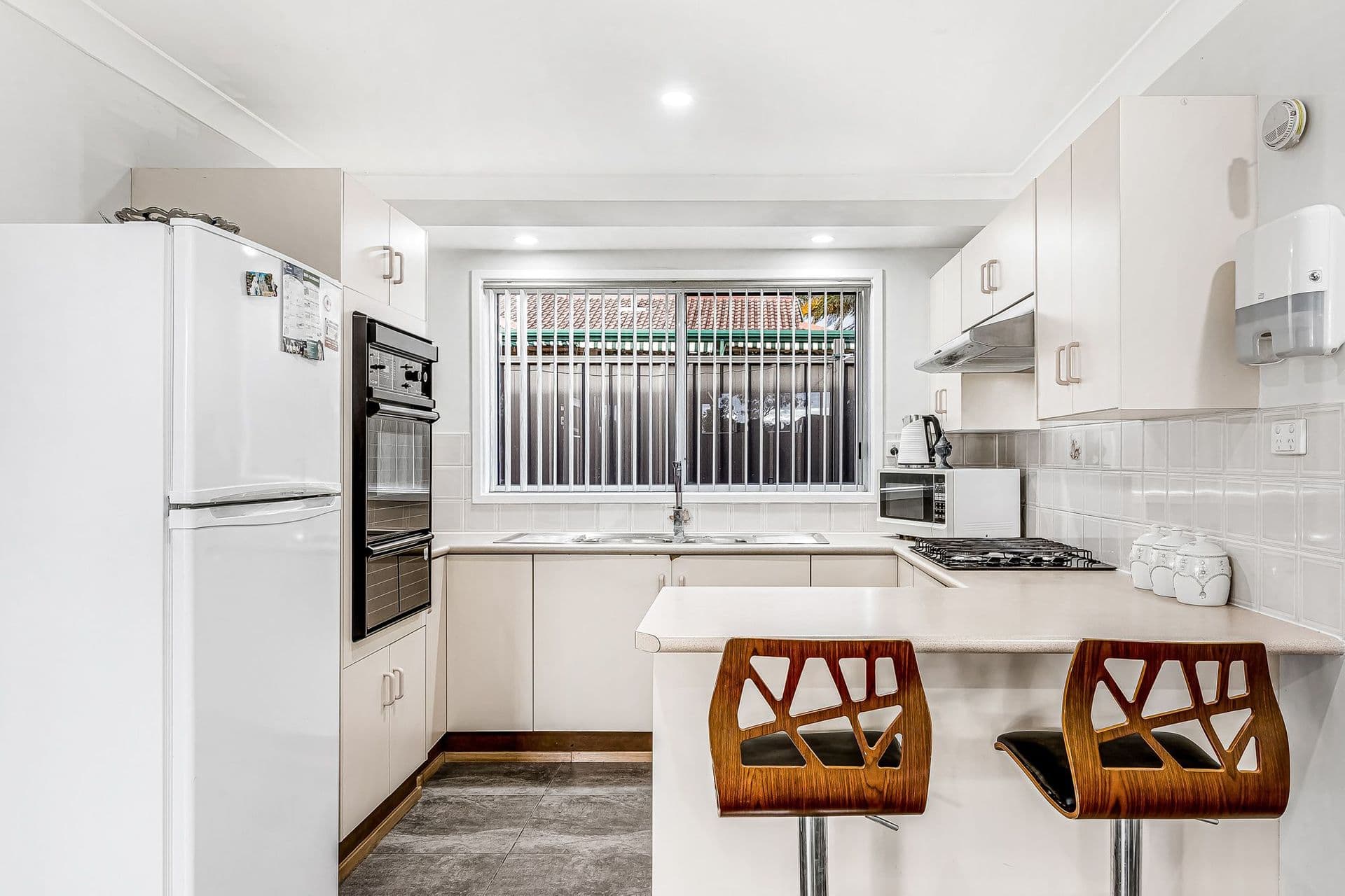 34 Bluff Street, Green Valley, NSW, 2168, Green Valley - Thumbnail 6