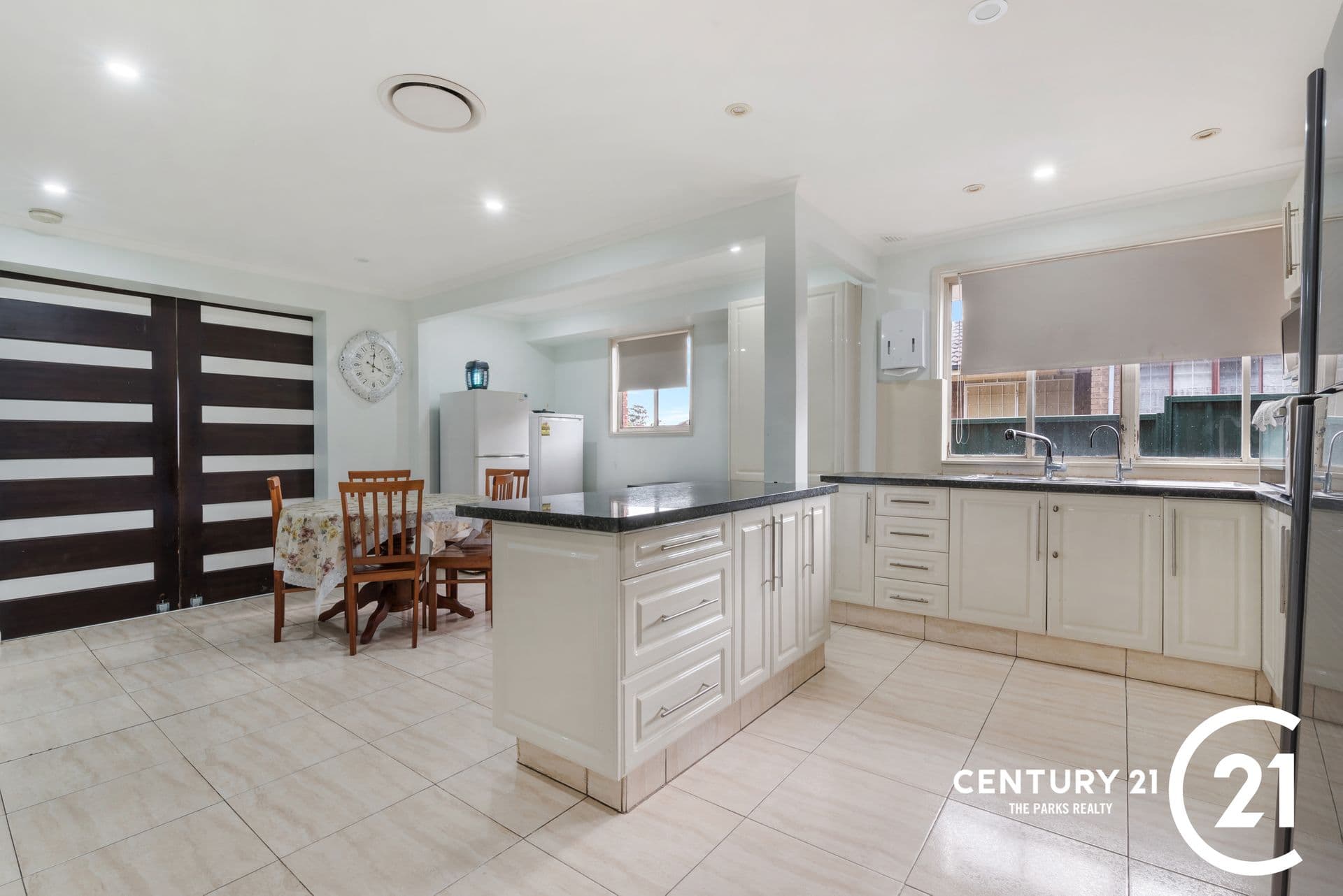 20 Yakima Ave, Bossley Park, NSW, 2176, Bossley Park - Thumbnail 2