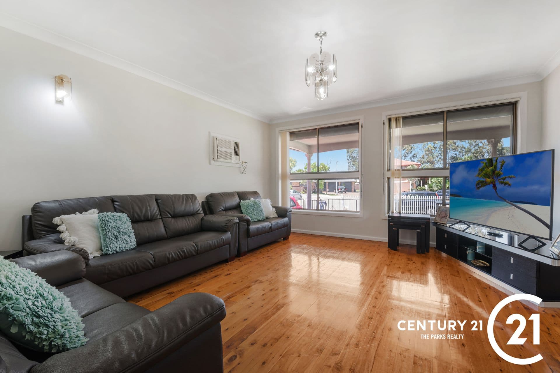 6 Cecil Place, Greenfield Park, NSW, 2176, Greenfield Park - Thumbnail 3
