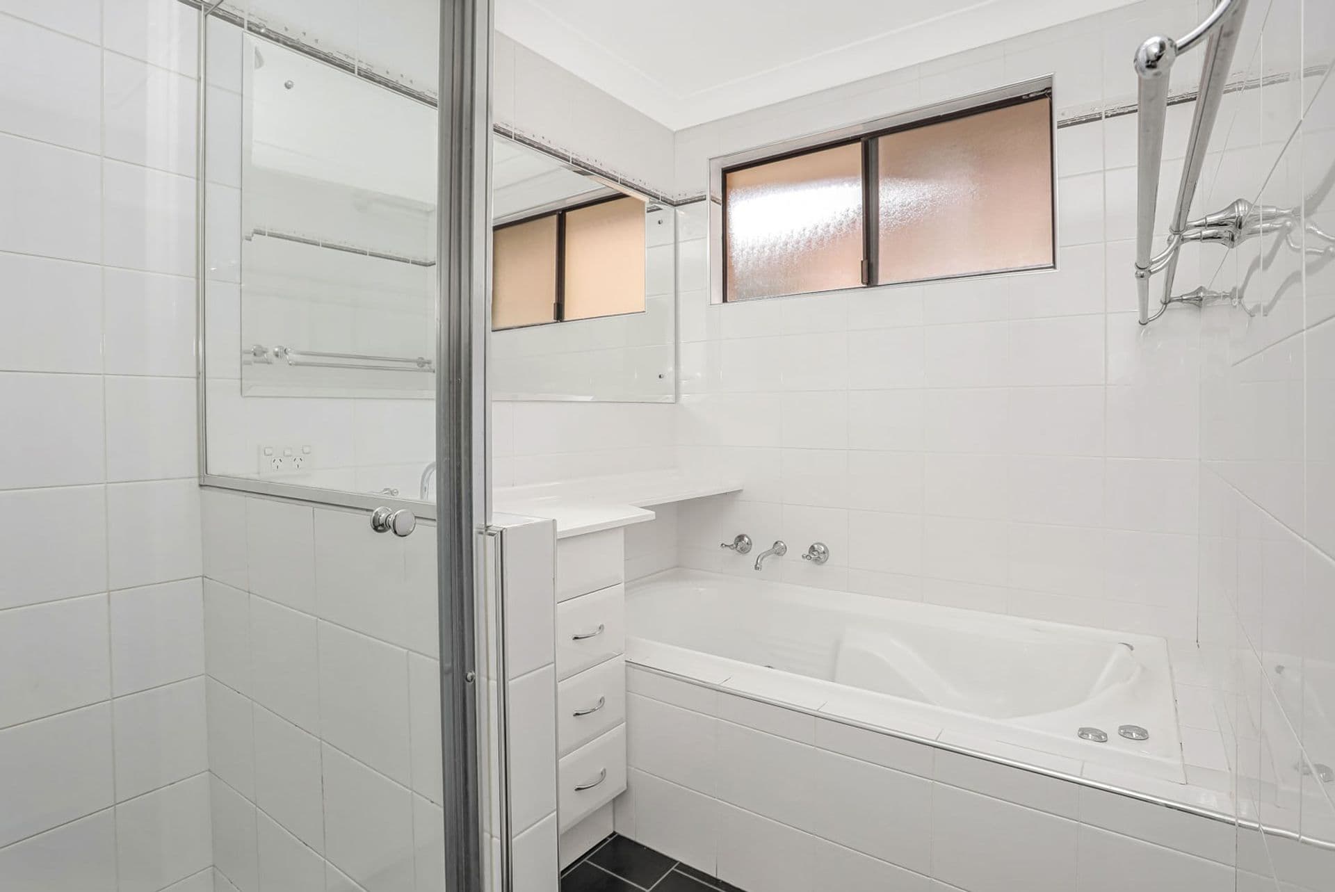 46 Castlereagh Street, Bossley Park, NSW, 2176, Bossley Park - Thumbnail 5