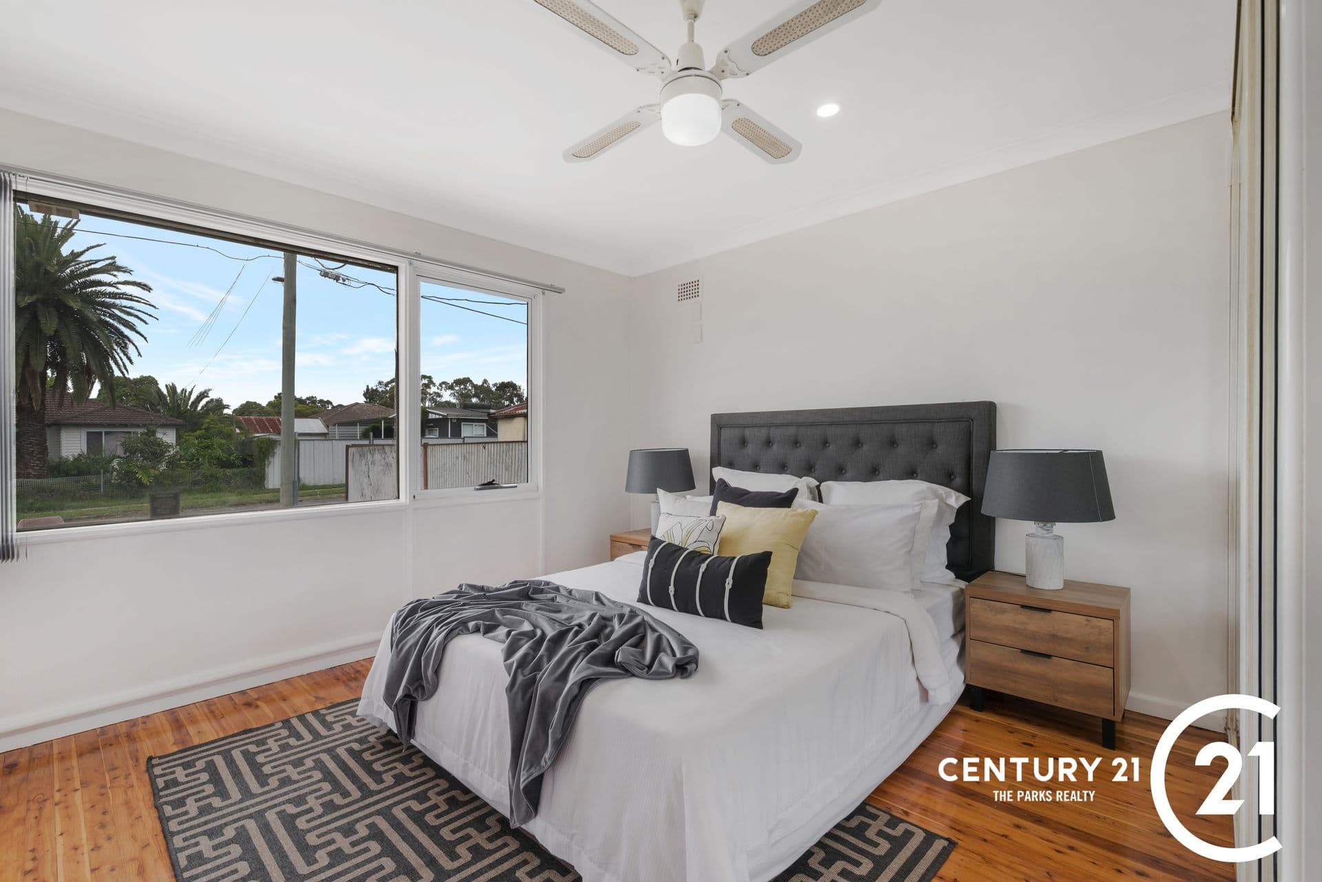 2 Megan Avenue, Smithfield, NSW, 2164, Smithfield - Thumbnail 7