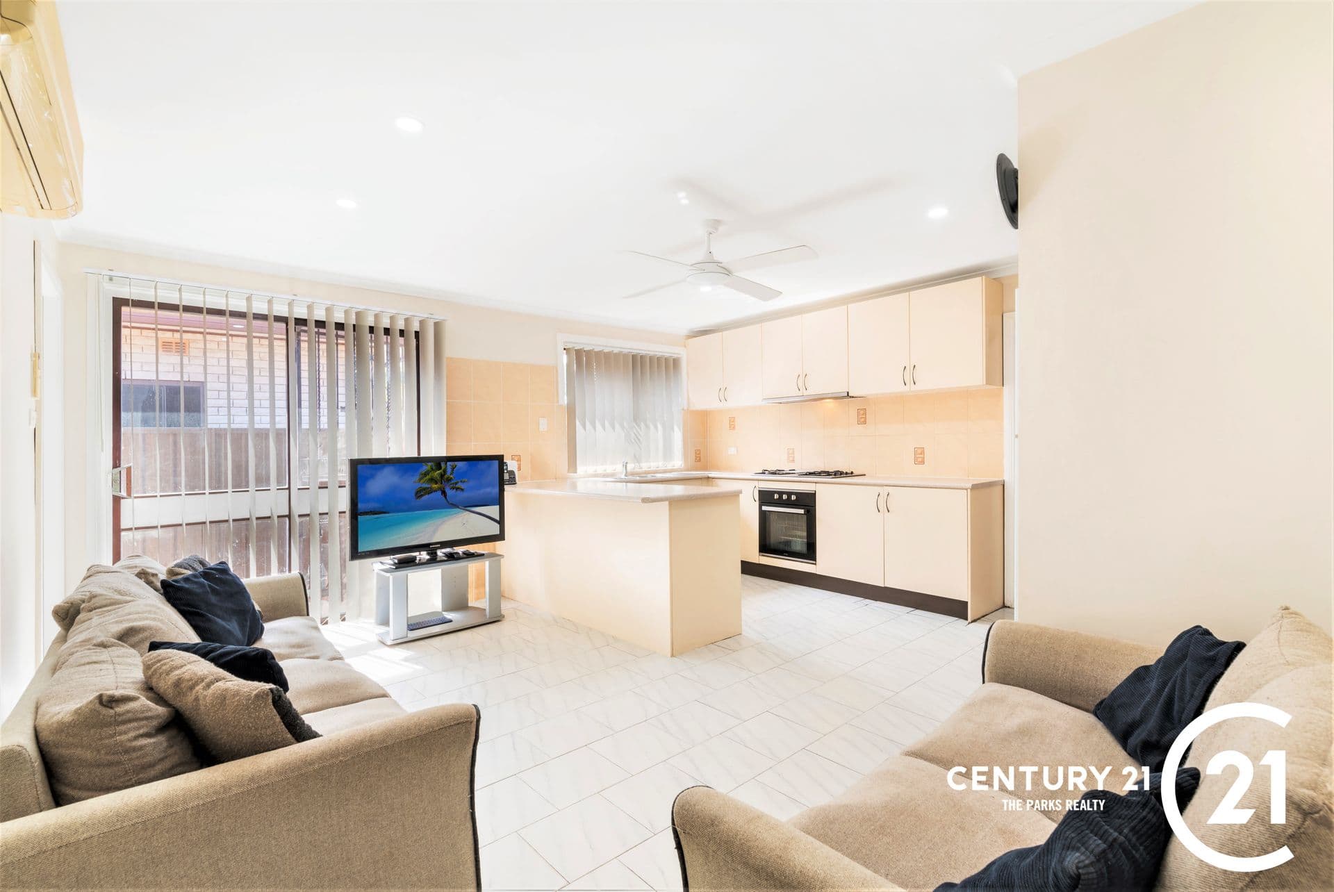 2 Milton Close, Wetherill Park, NSW, 2164, Wetherill Park - Thumbnail 6