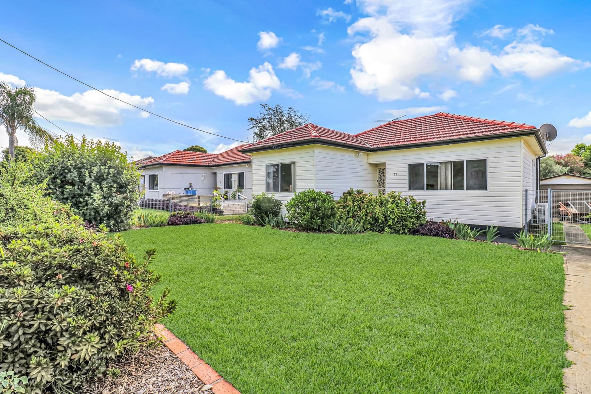 11 Reserve Street, Smithfield, NSW, 2164, Smithfield - Thumbnail 2