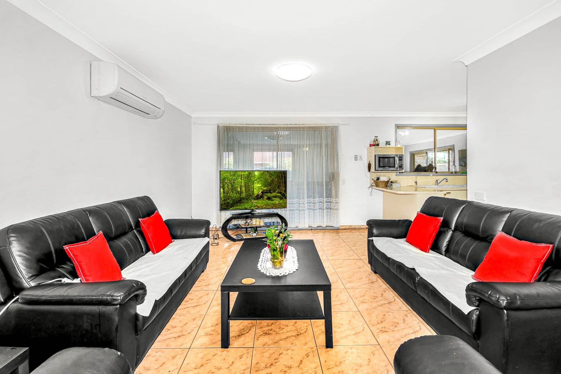 13 Murrumbidgee Street, Bossley Park, NSW, 2176, Bossley Park - Thumbnail 2