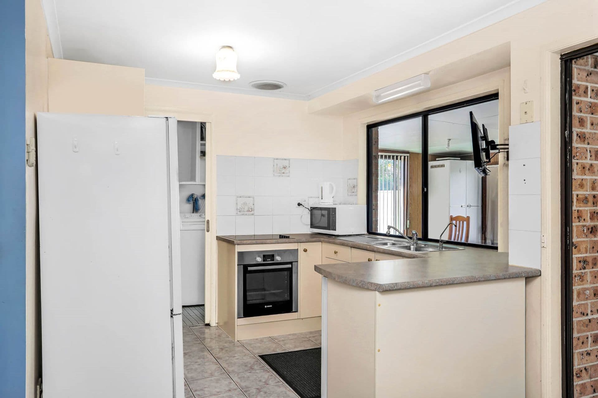 4 Walsh Close, Edensor Park, NSW, 2176, Edensor Park - Thumbnail 4